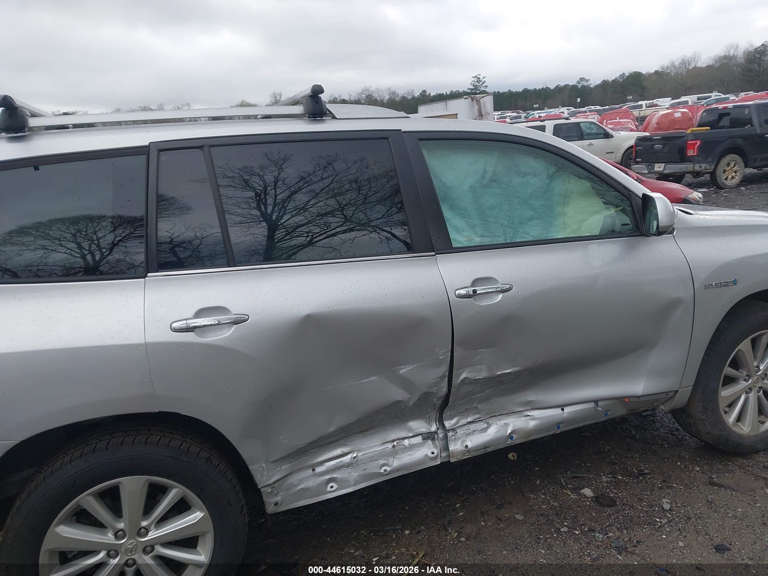 TOYOTA HIGHLANDER image 6