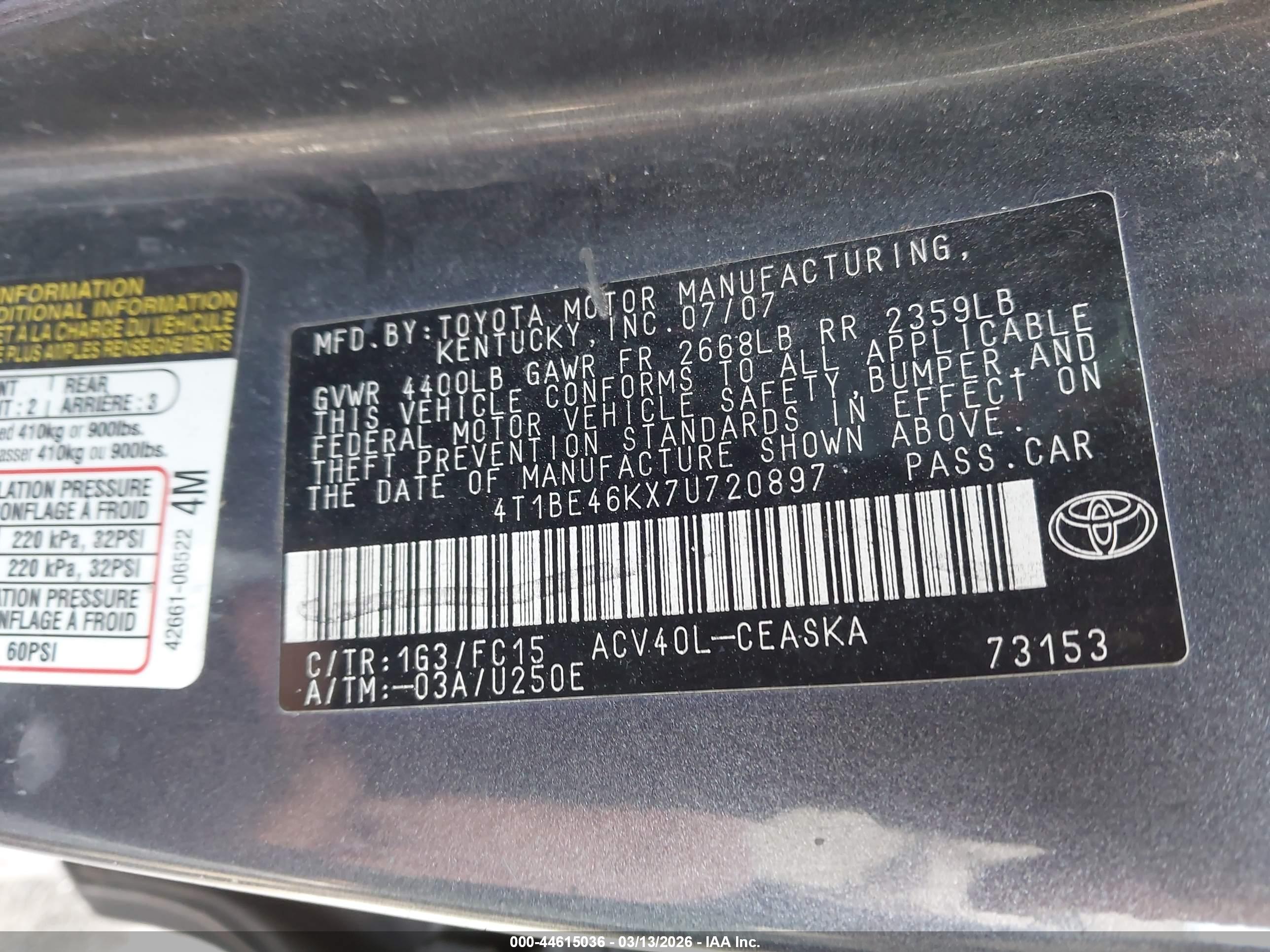 TOYOTA CAMRY image 9