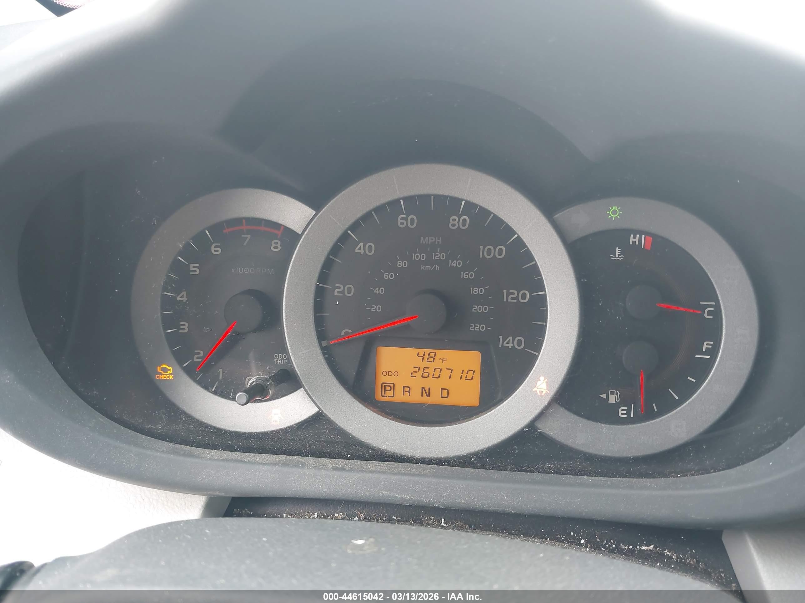 TOYOTA RAV4 image 7
