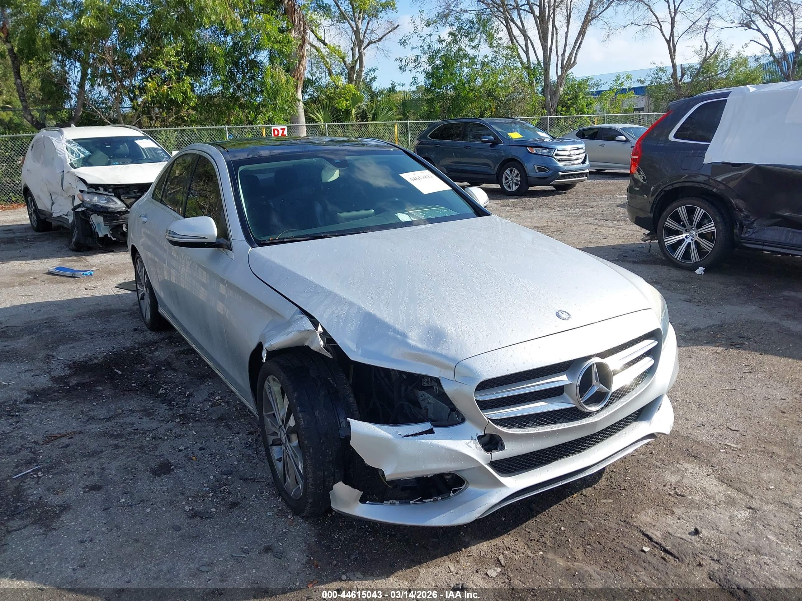 MERCEDES-BENZ C image 6