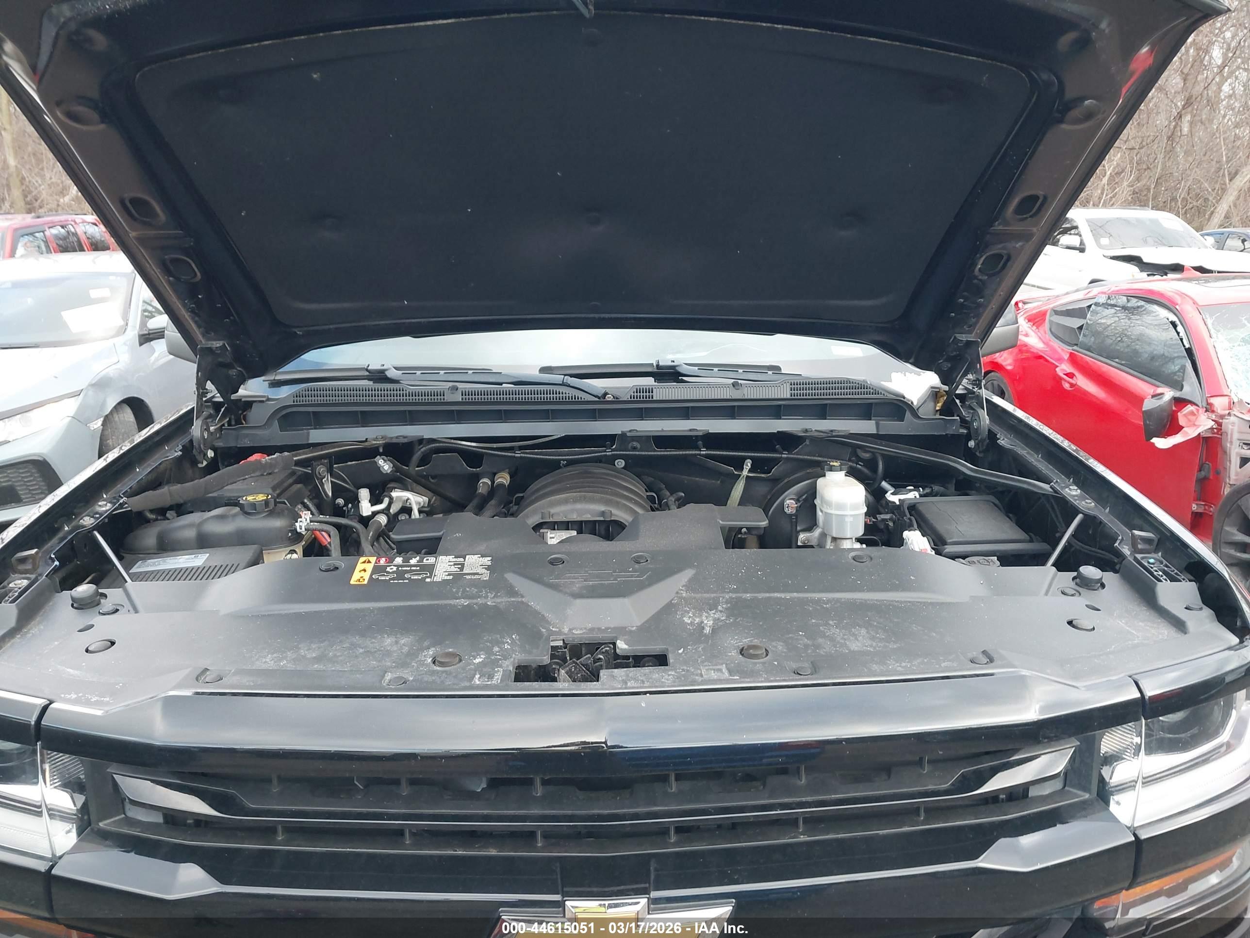 CHEVROLET SILVERADO image 10