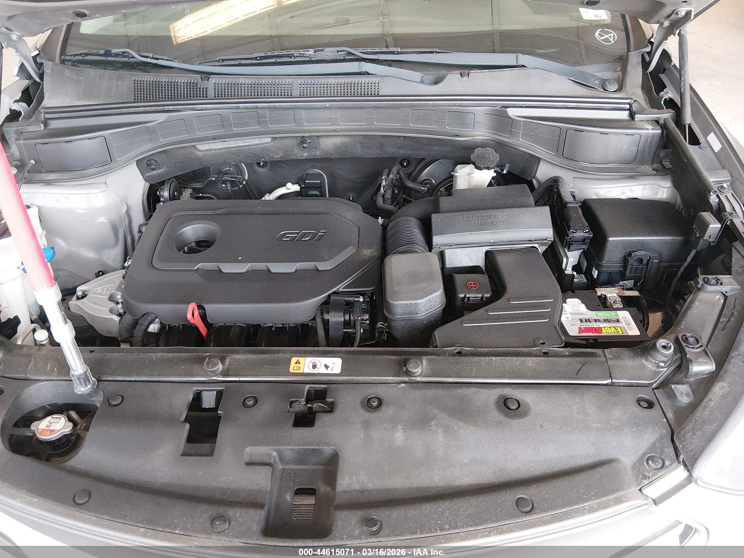 HYUNDAI SANTA image 10