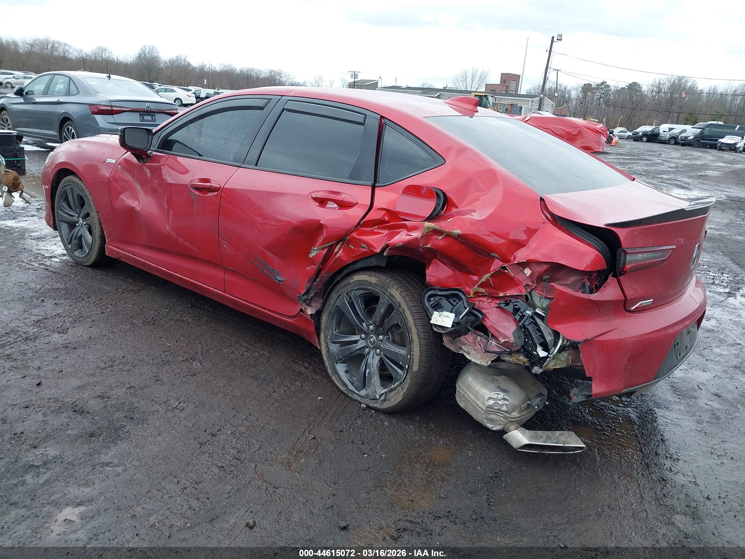 ACURA TLX image 3