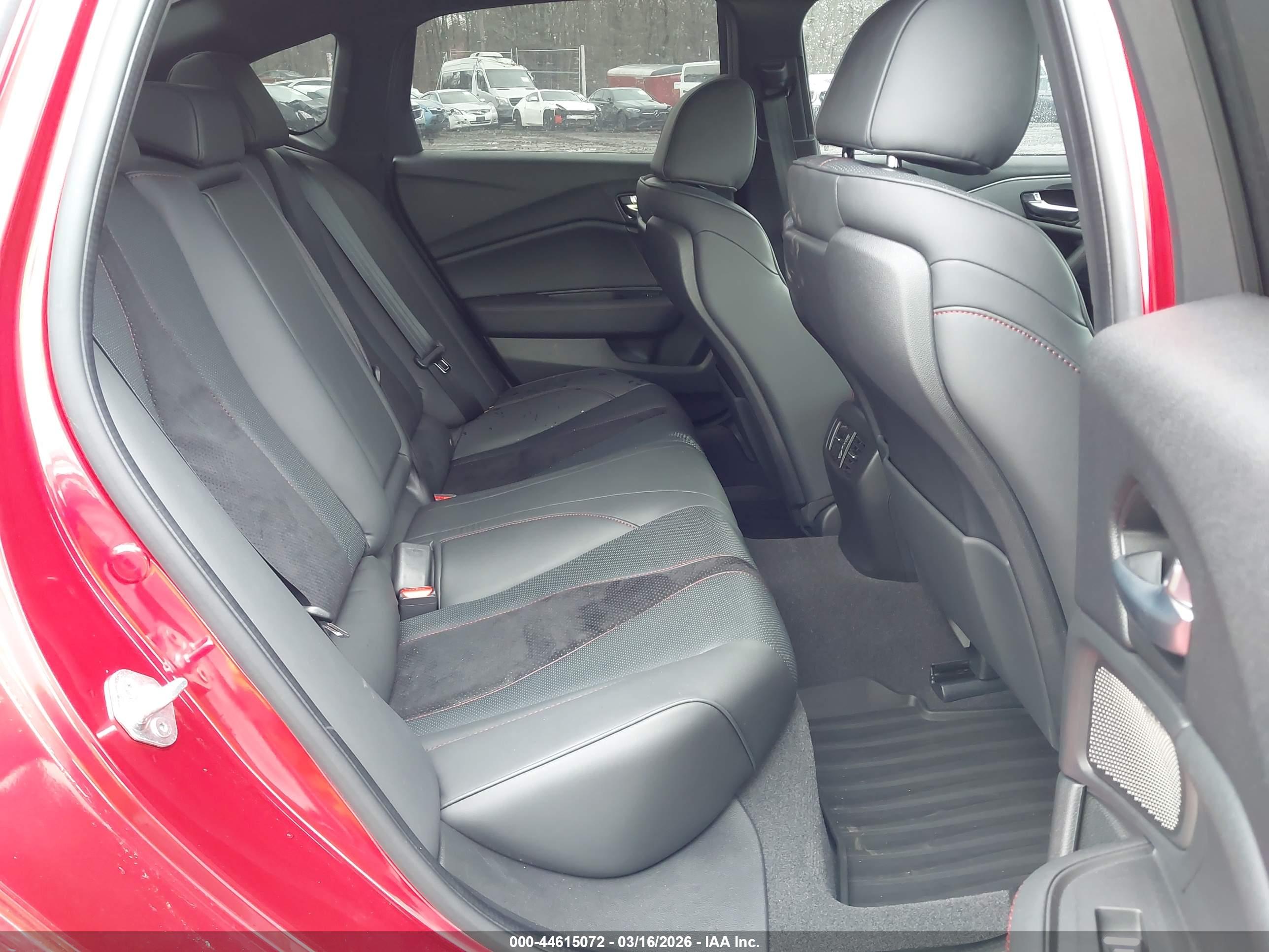 ACURA TLX image 8