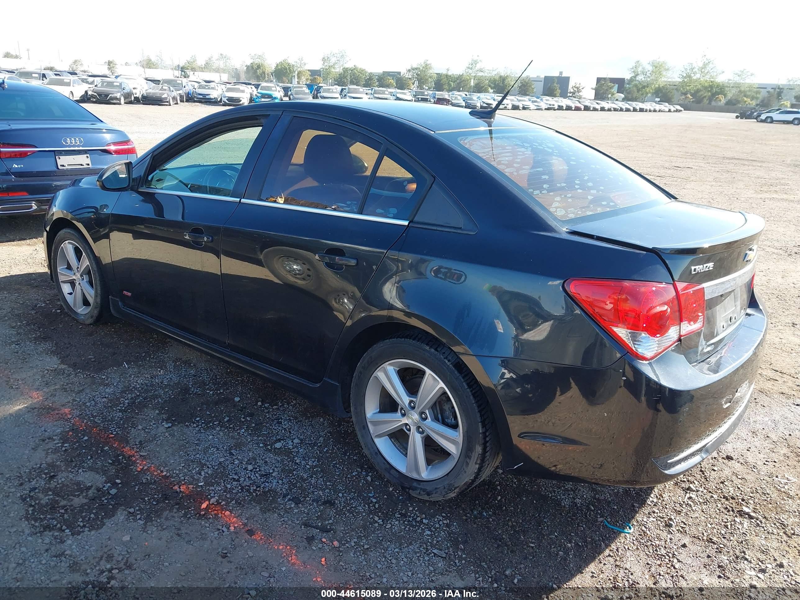 CHEVROLET CRUZE image 3