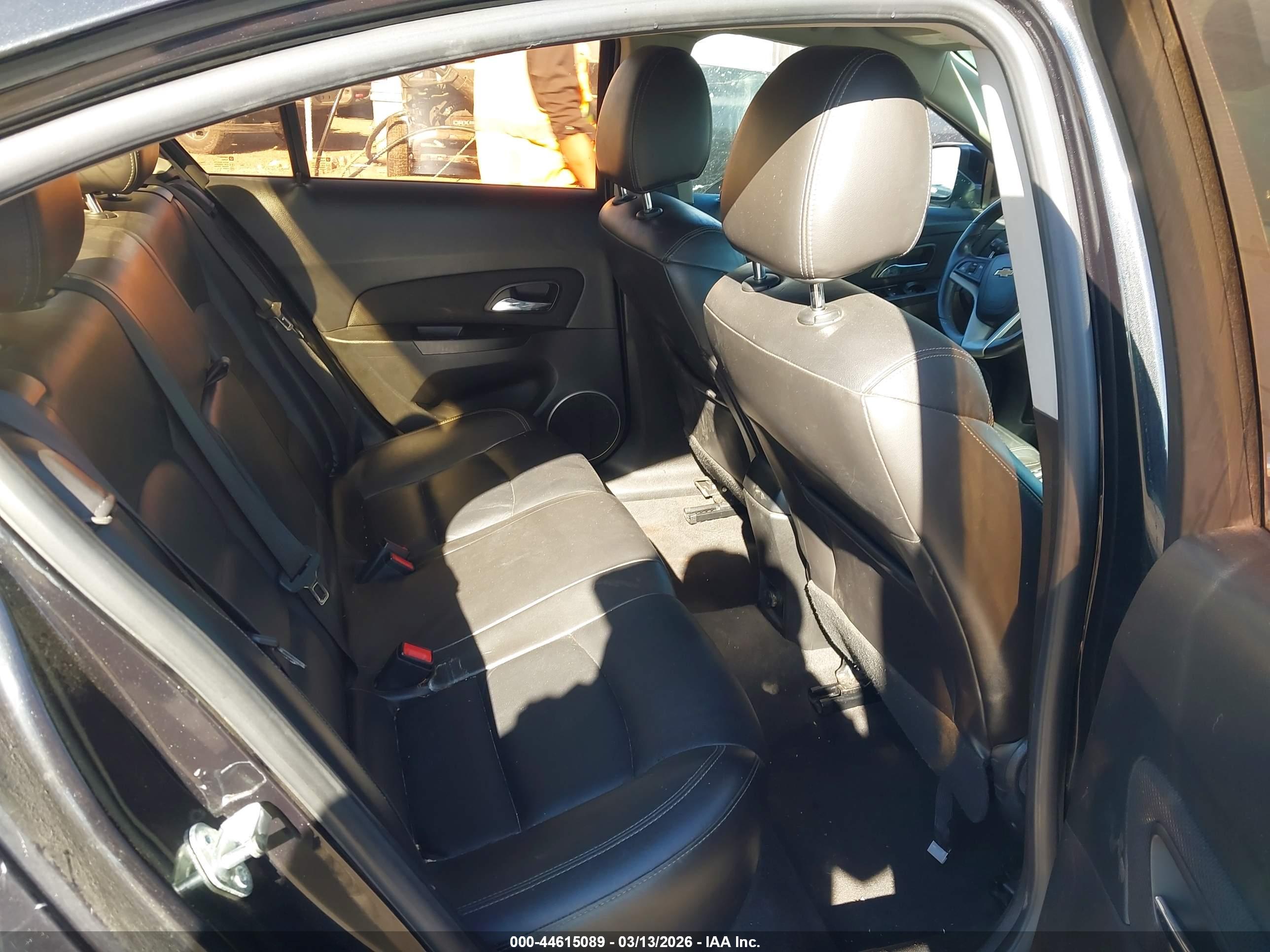CHEVROLET CRUZE image 8