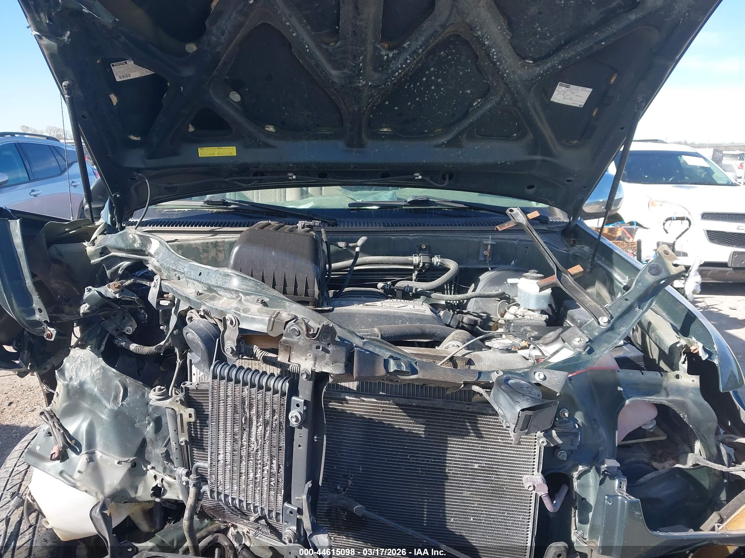 TOYOTA TUNDRA image 10