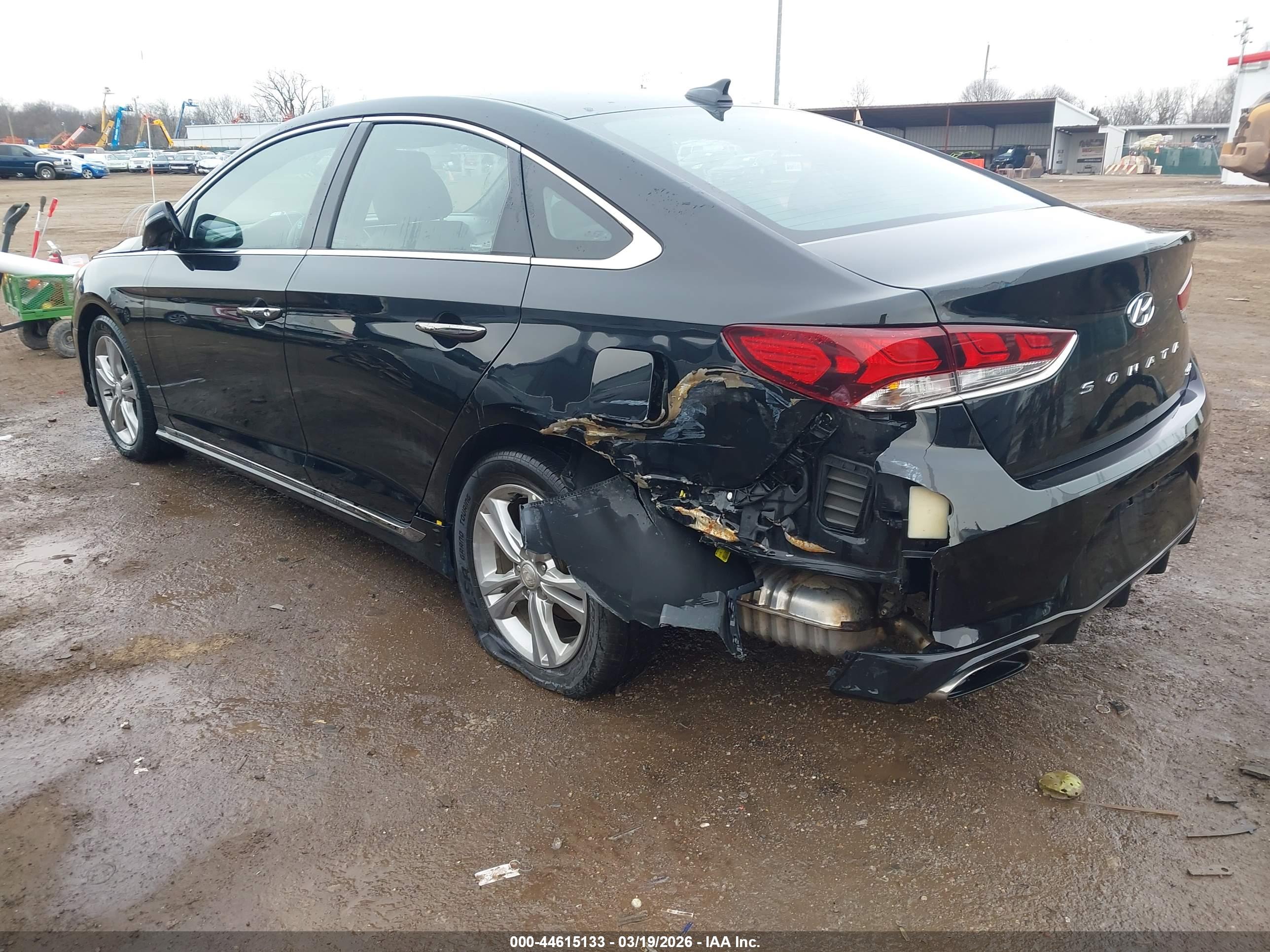 HYUNDAI SONATA image 3