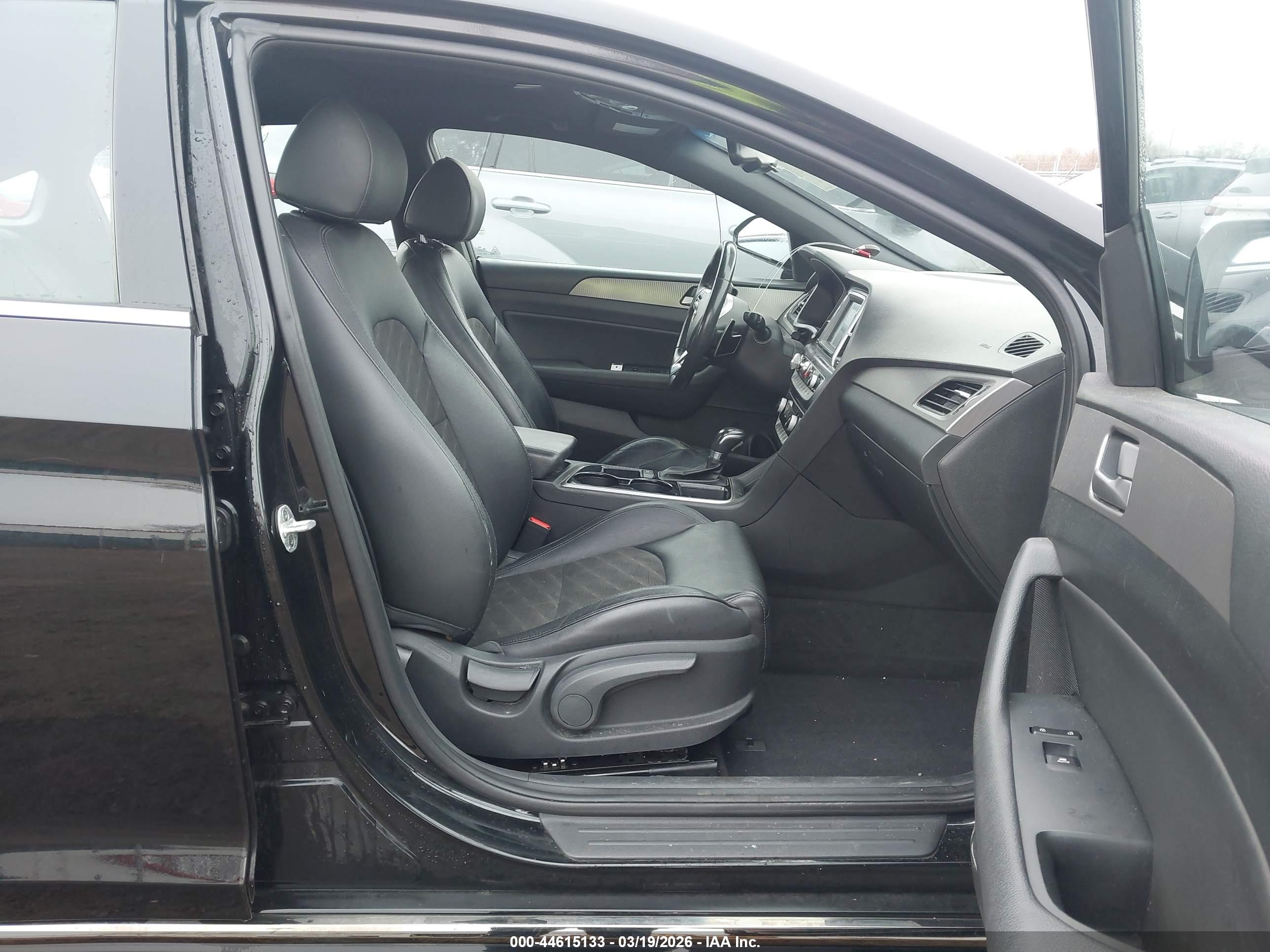 HYUNDAI SONATA image 5