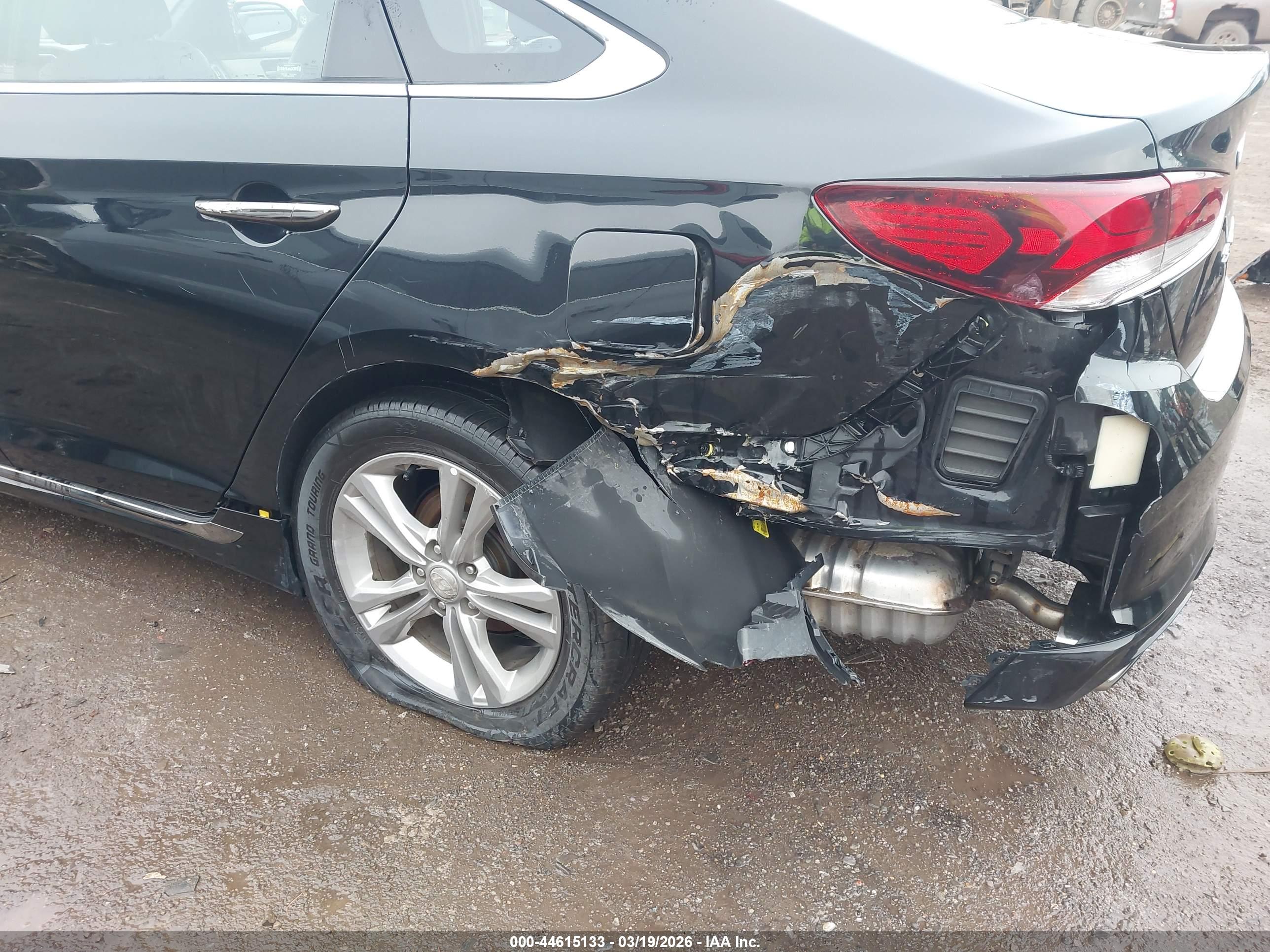 HYUNDAI SONATA image 6