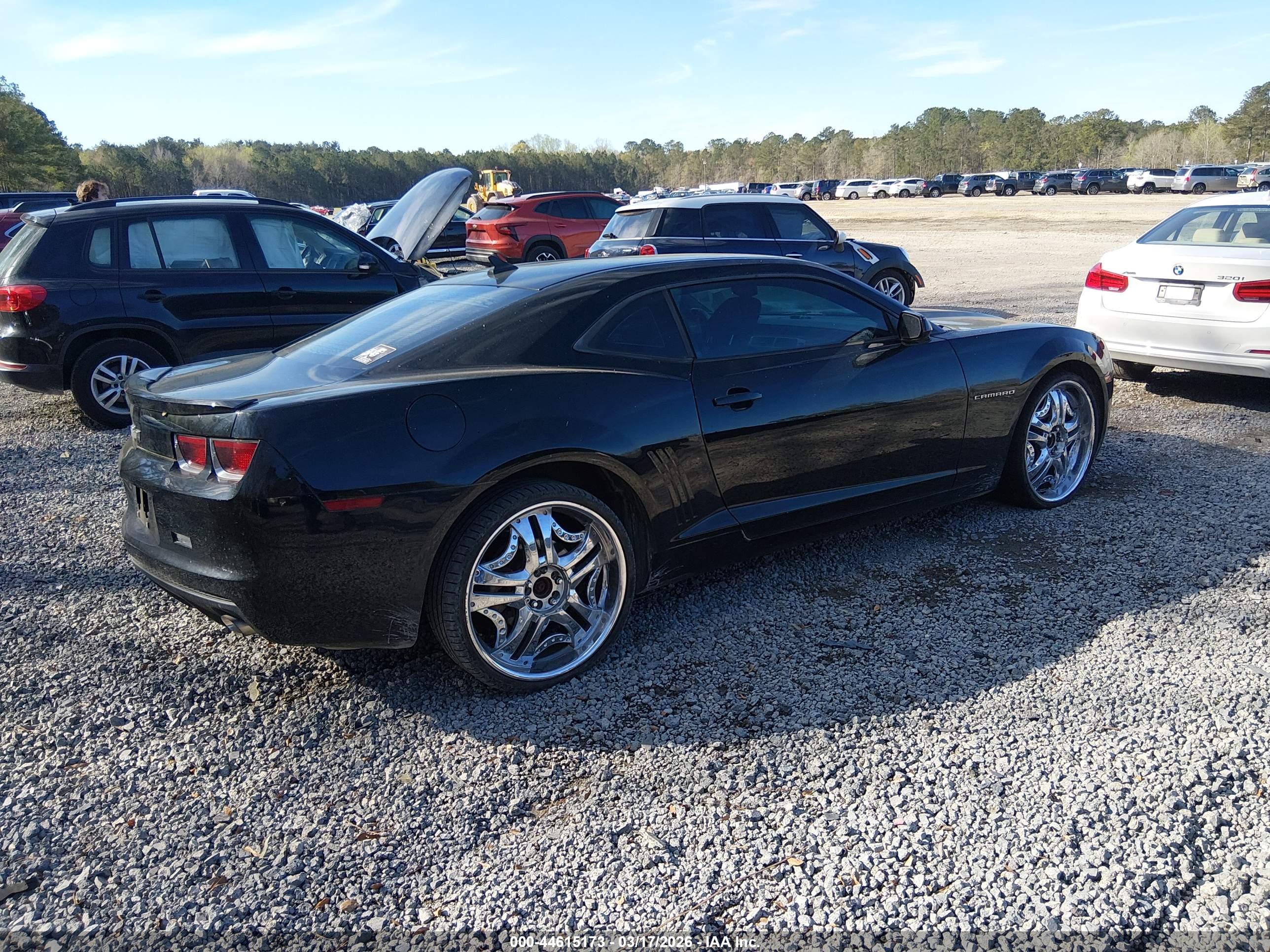CHEVROLET CAMARO image 4