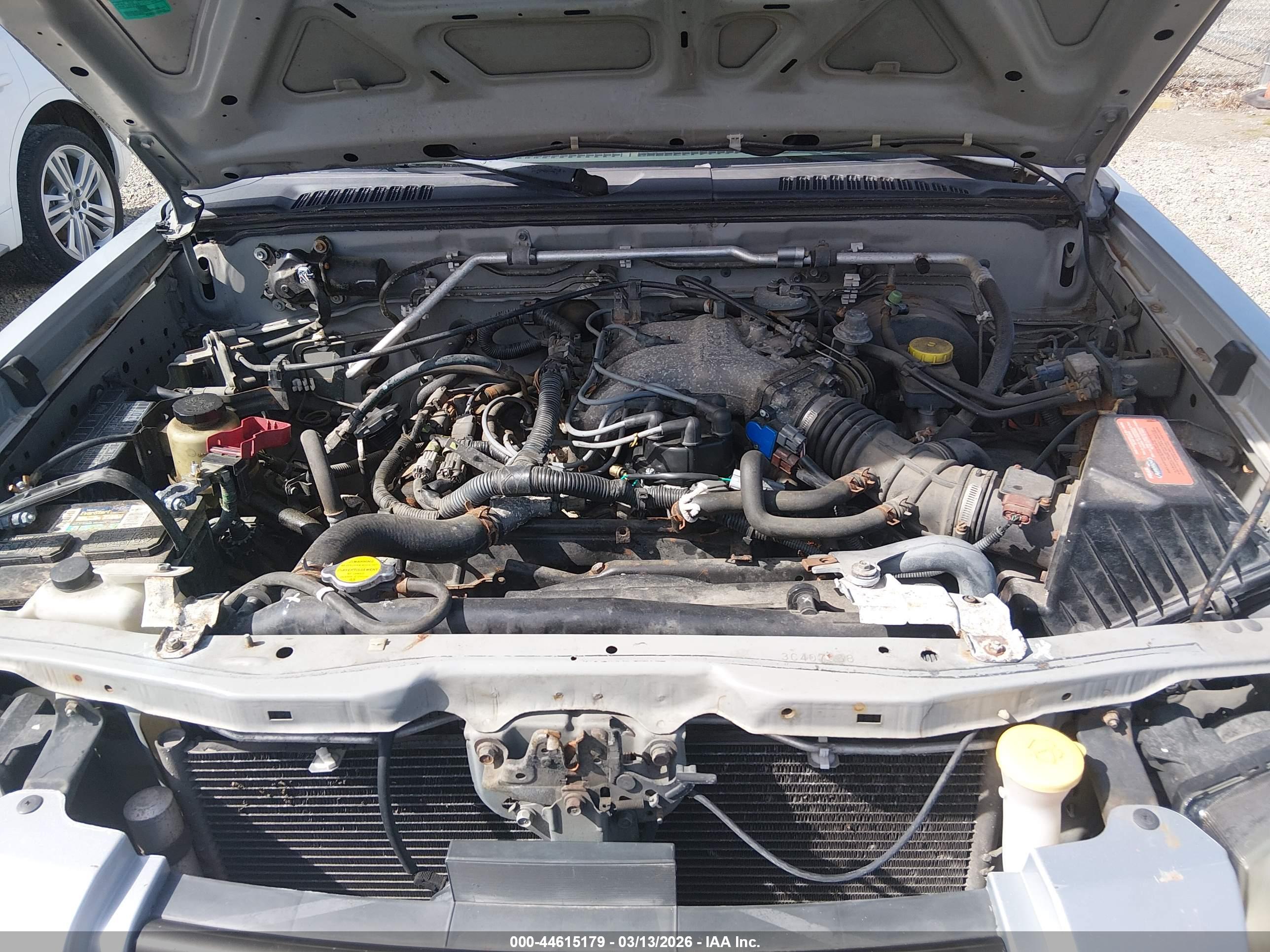 NISSAN FRONTIER image 10