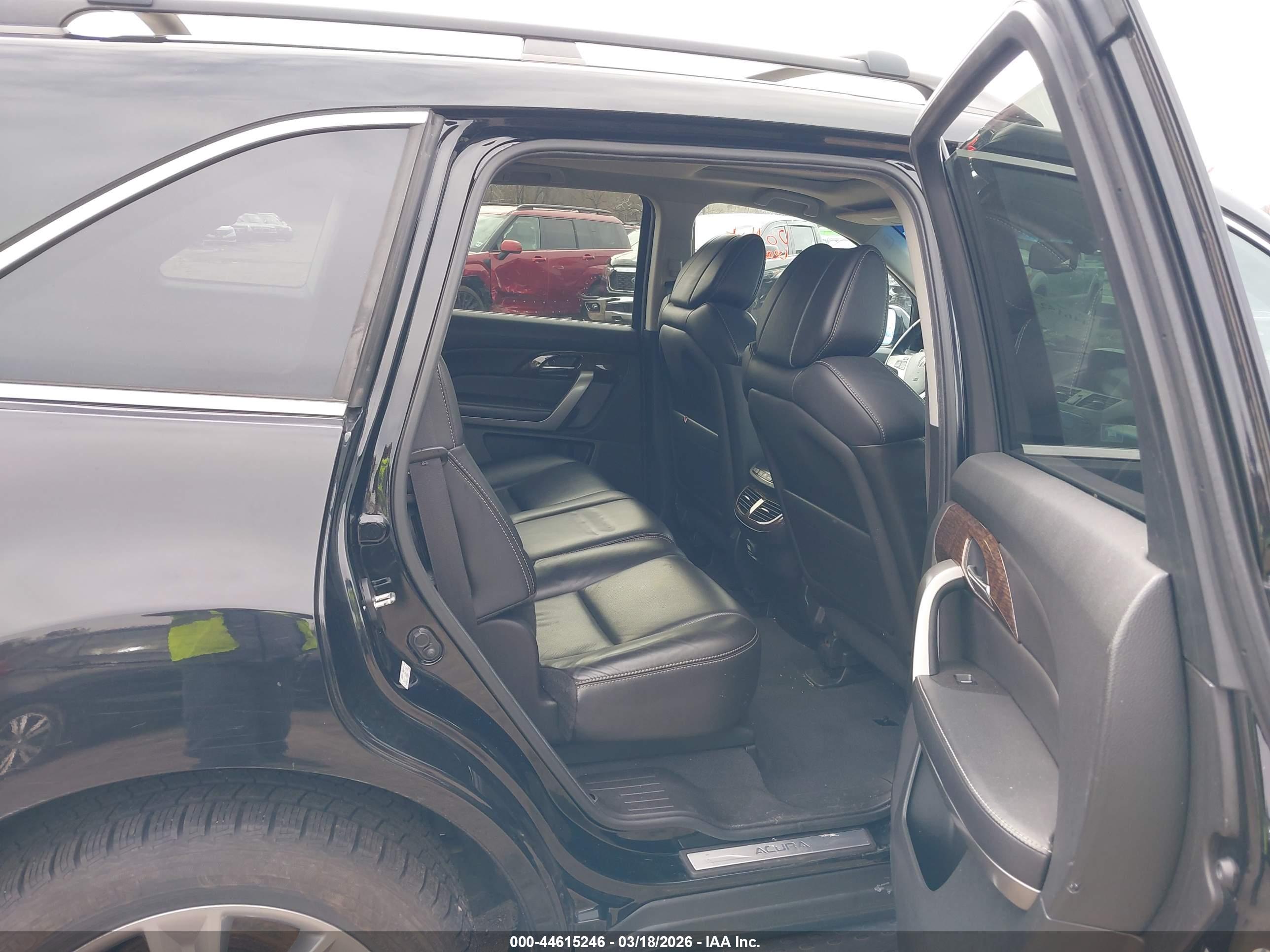 ACURA MDX image 8