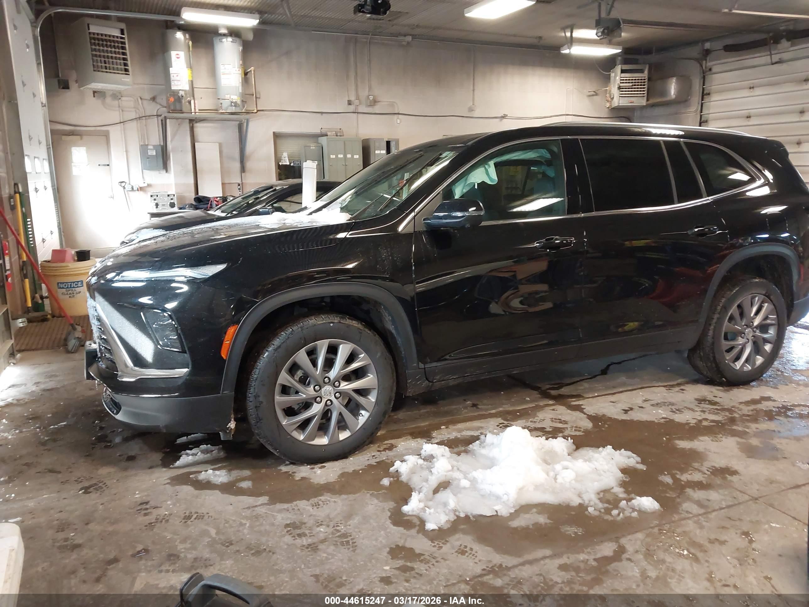 BUICK ENCLAVE image 2