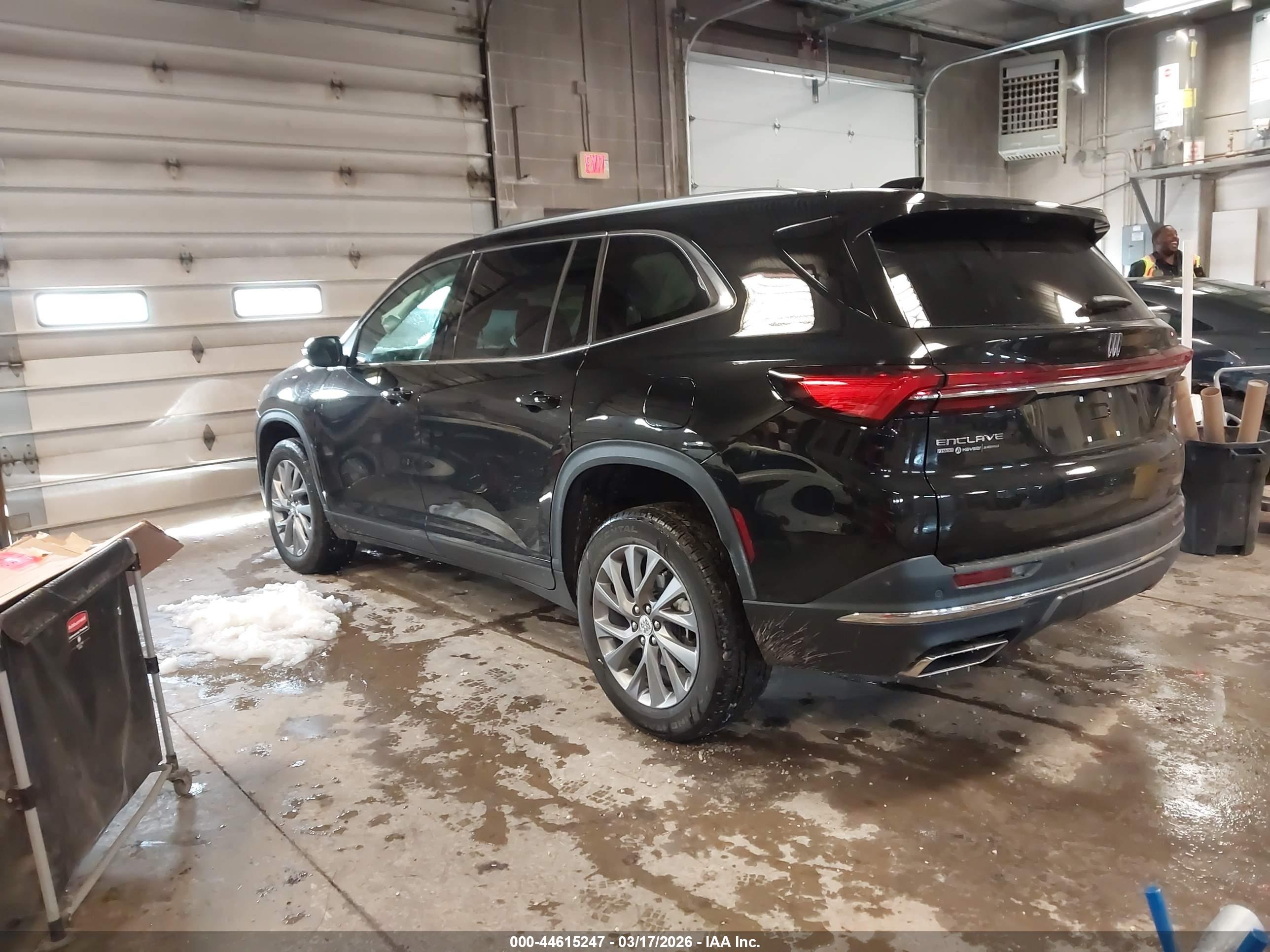 BUICK ENCLAVE image 3