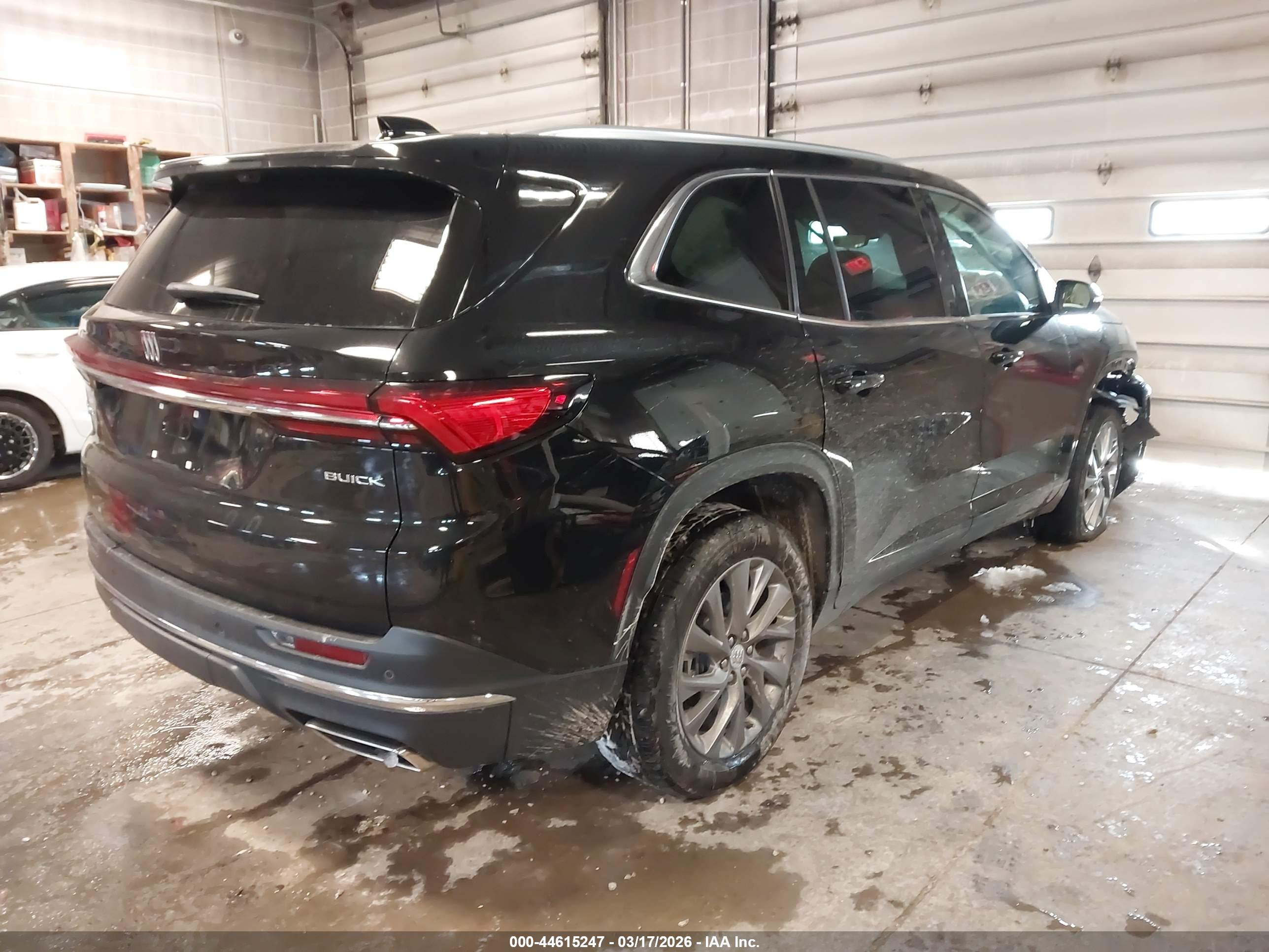 BUICK ENCLAVE image 4