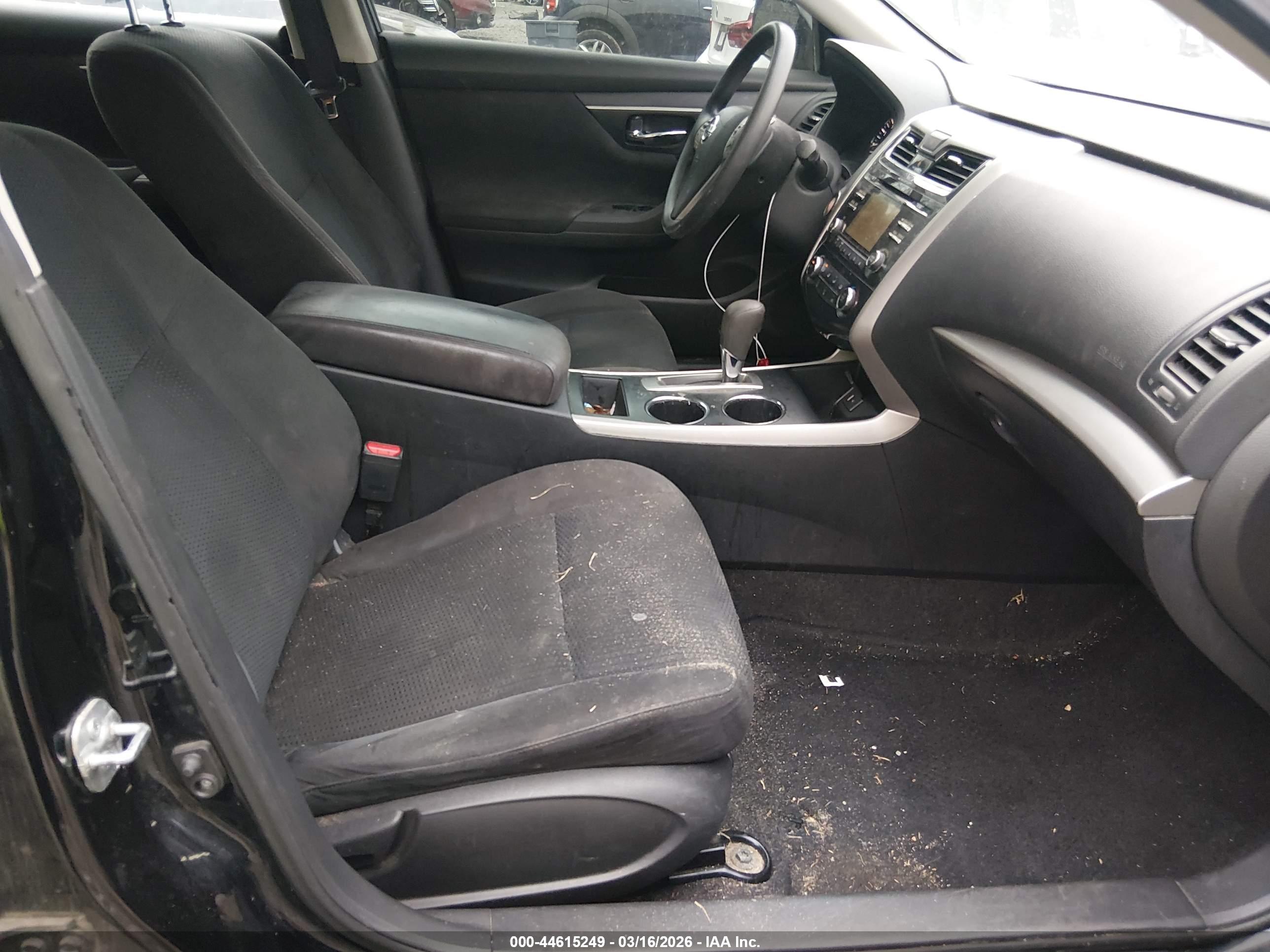 NISSAN ALTIMA image 5