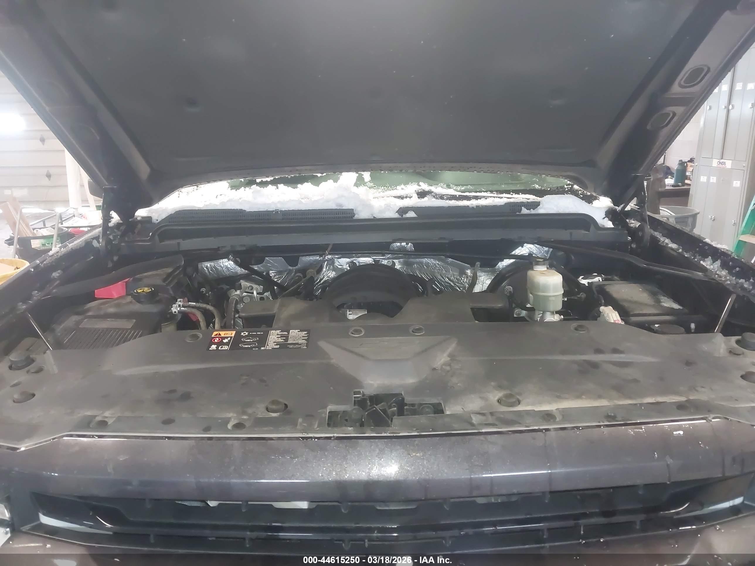 CHEVROLET SILVERADO image 10