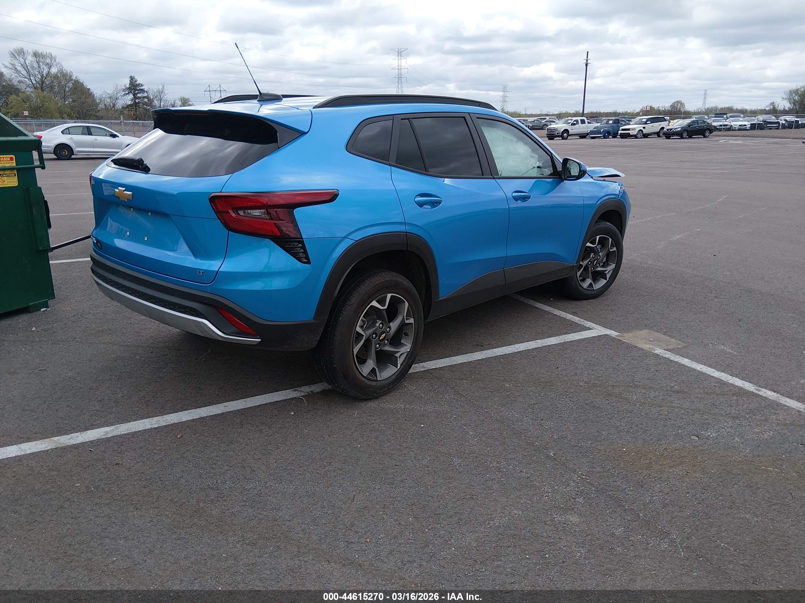 CHEVROLET TRAX image 4