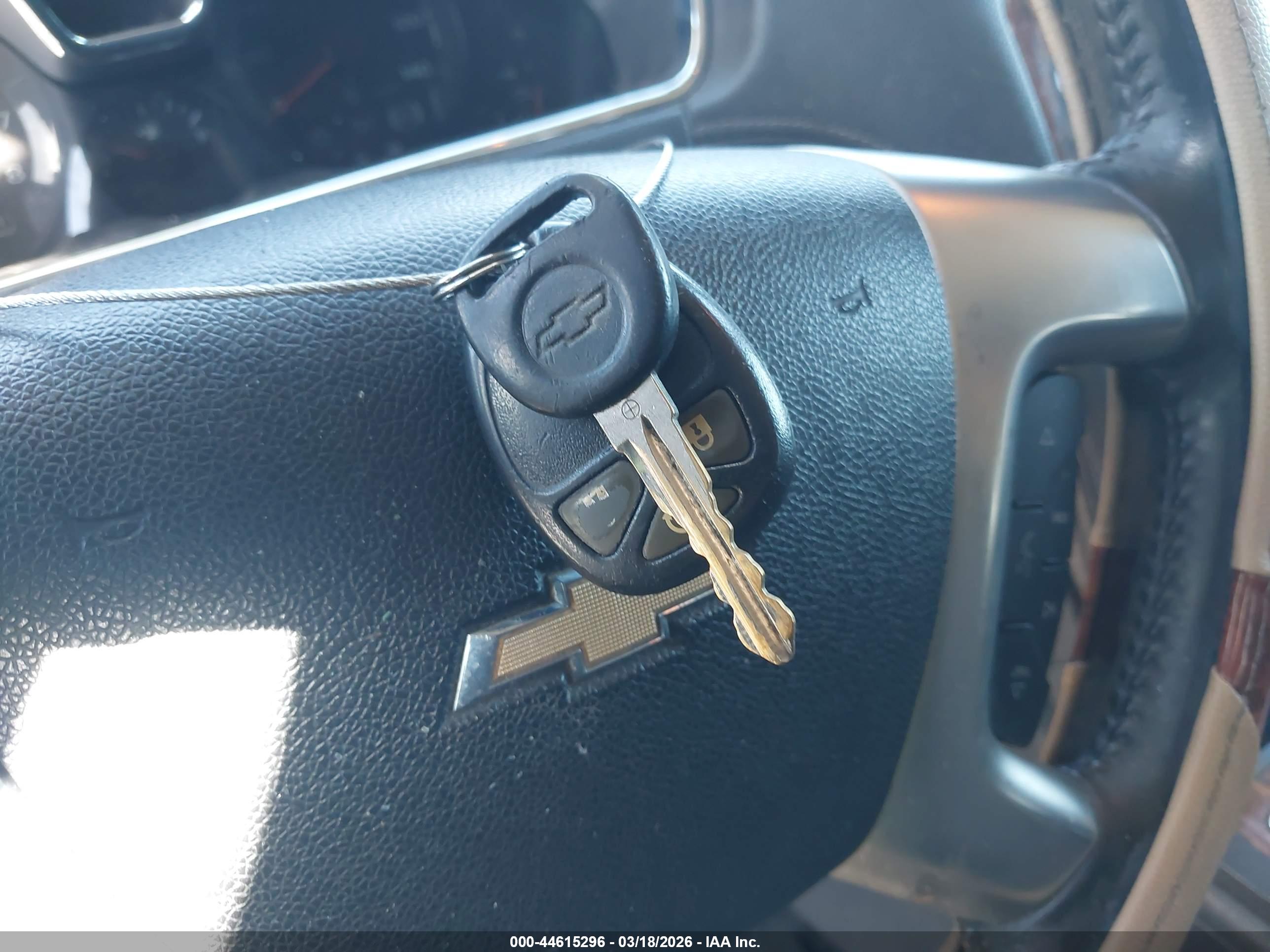 CHEVROLET TRAVERSE image 11