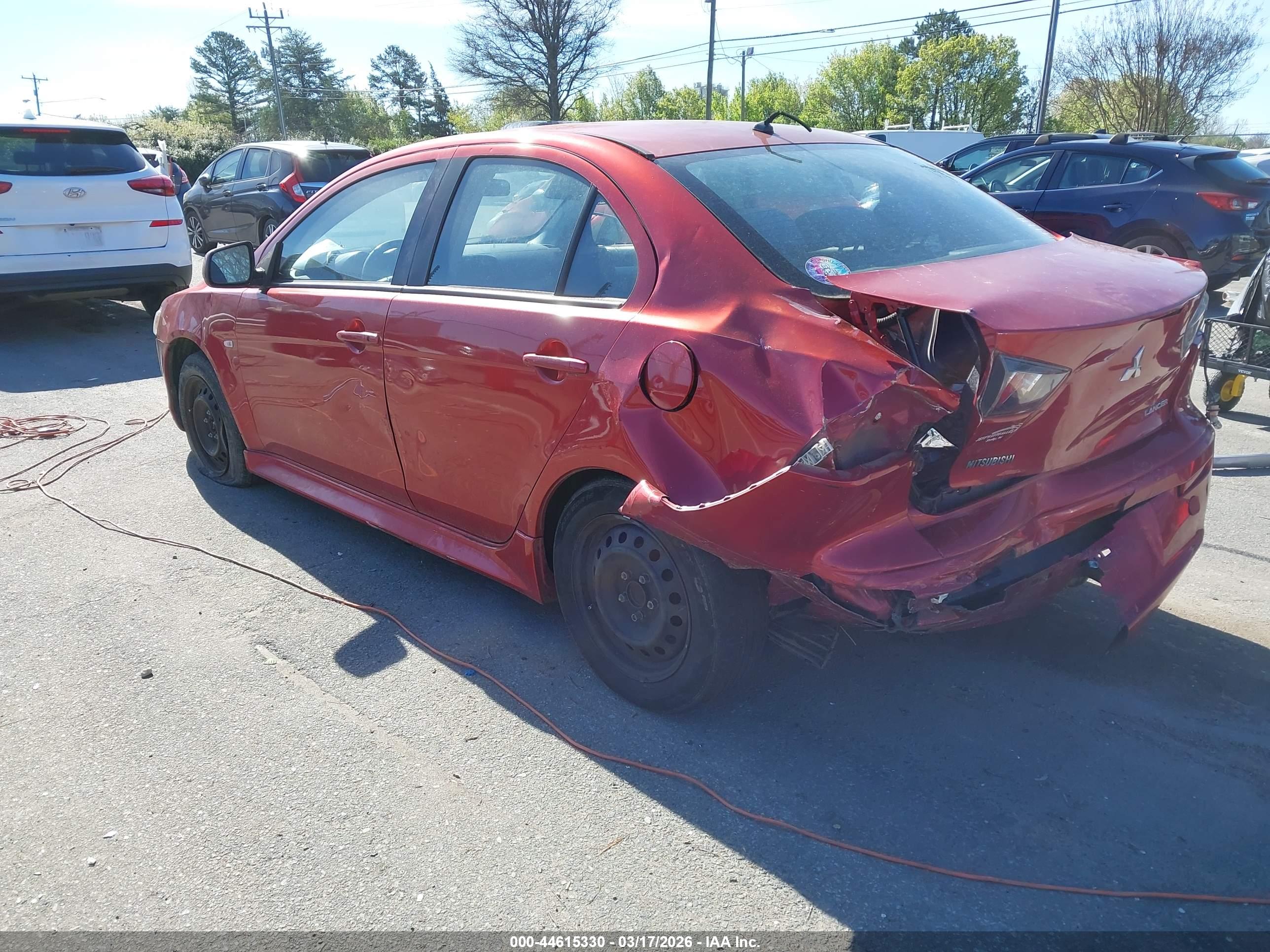 MITSUBISHI LANCER image 3