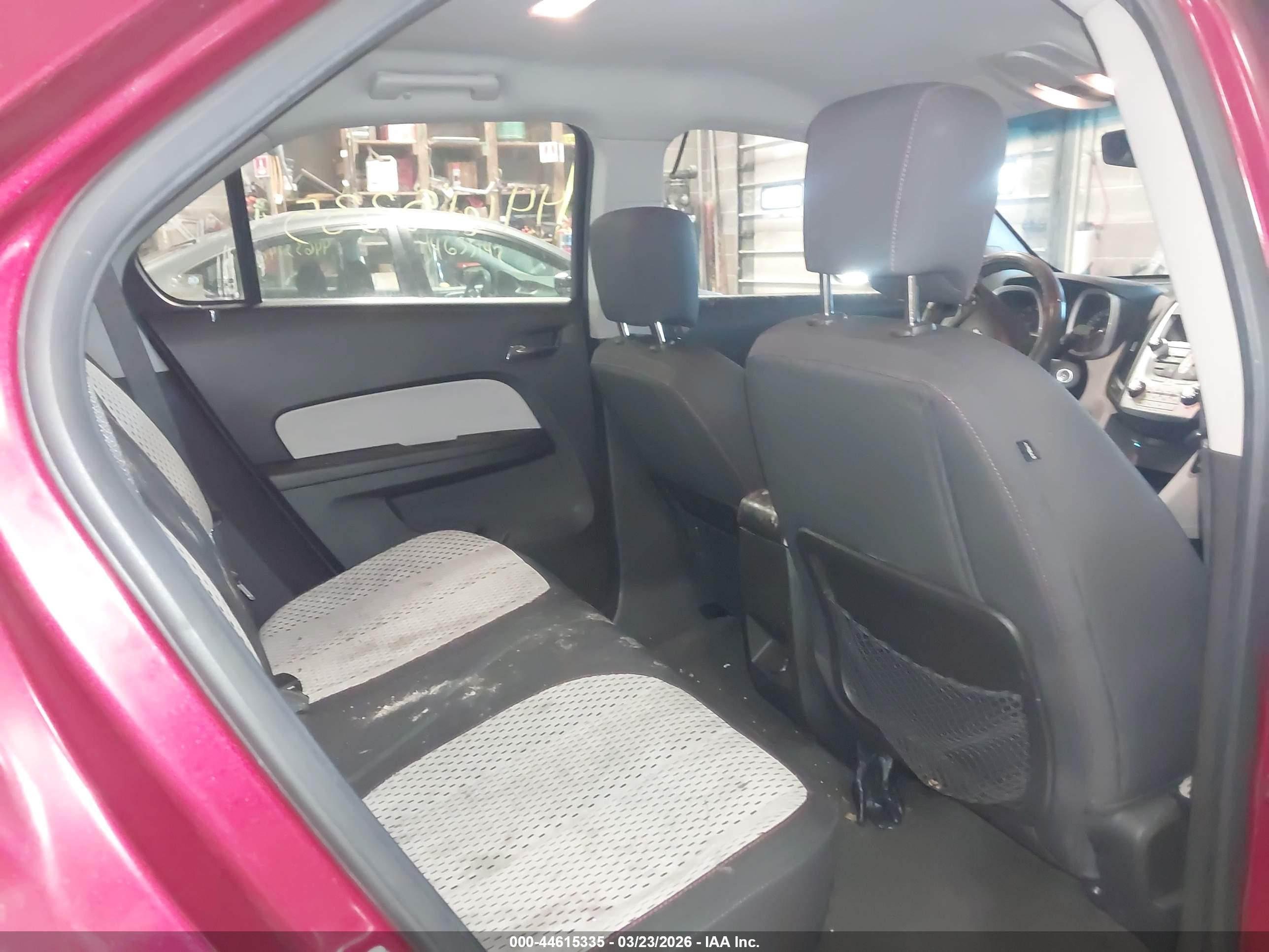 CHEVROLET EQUINOX image 8