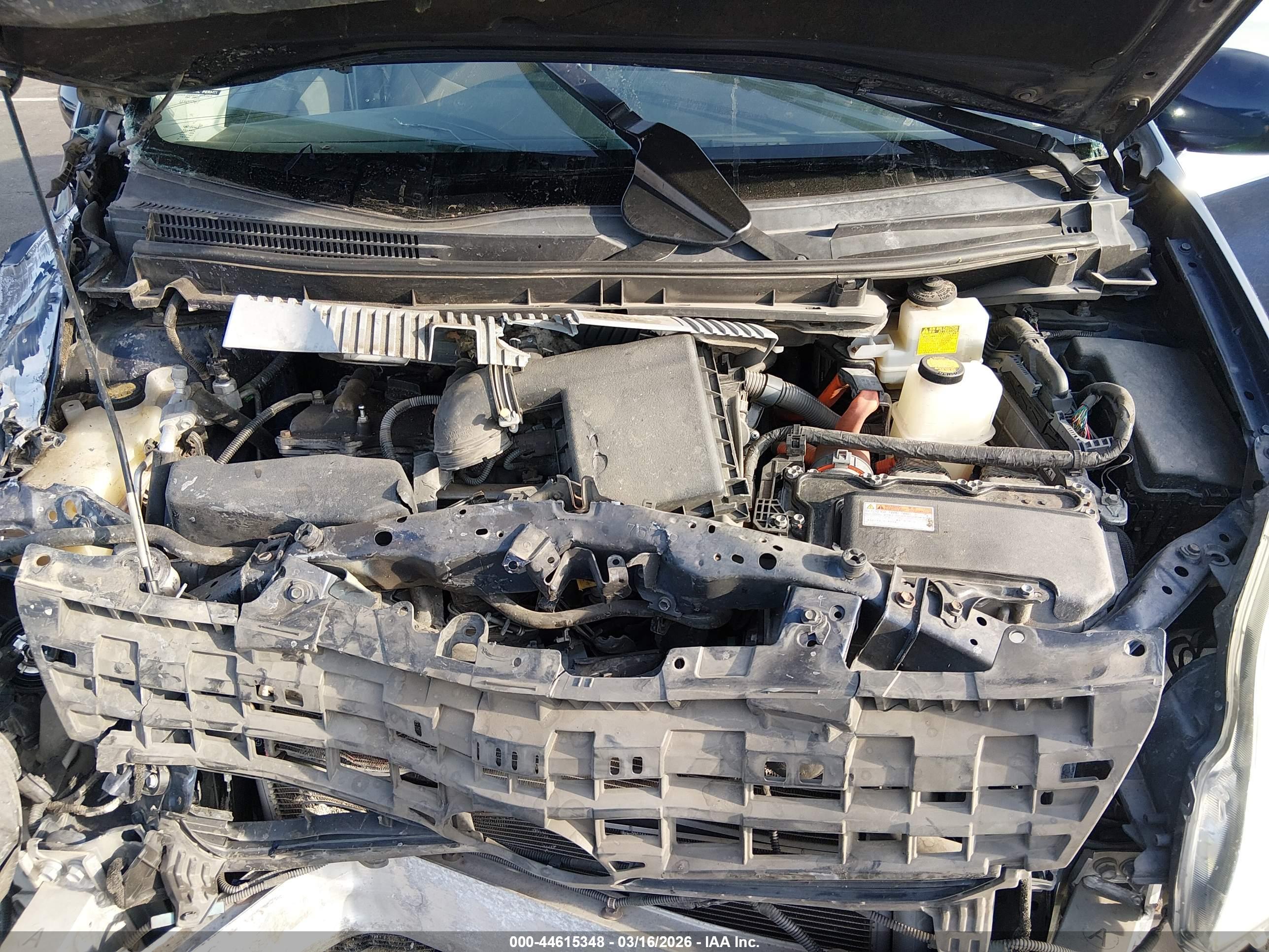 TOYOTA PRIUS image 10