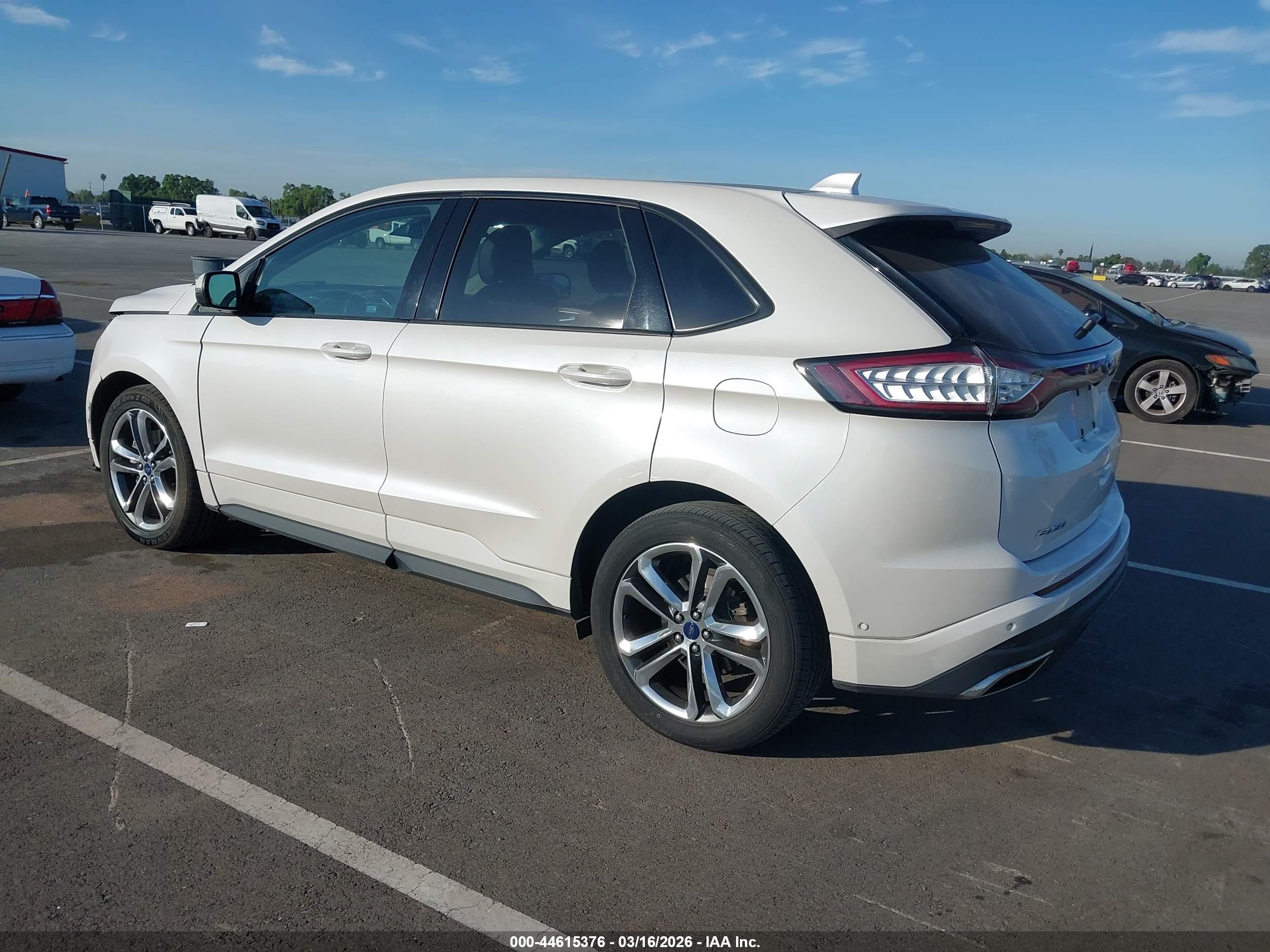 FORD EDGE image 3