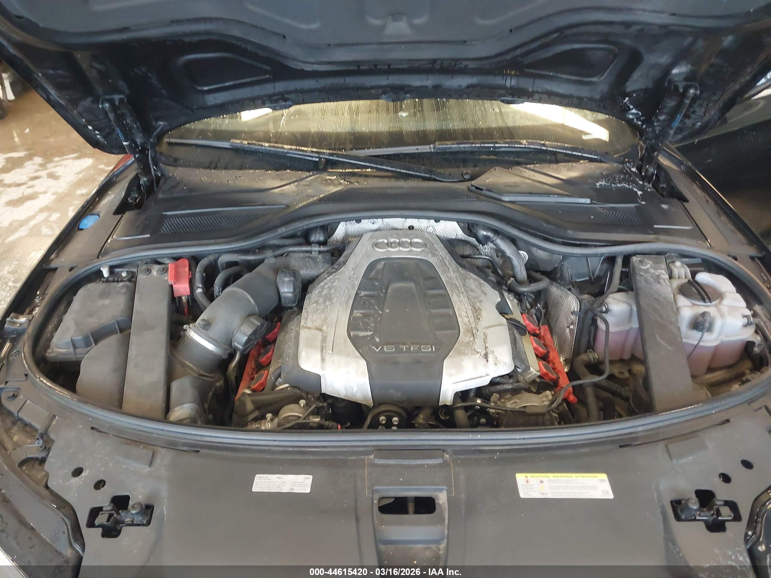 AUDI A8 image 10