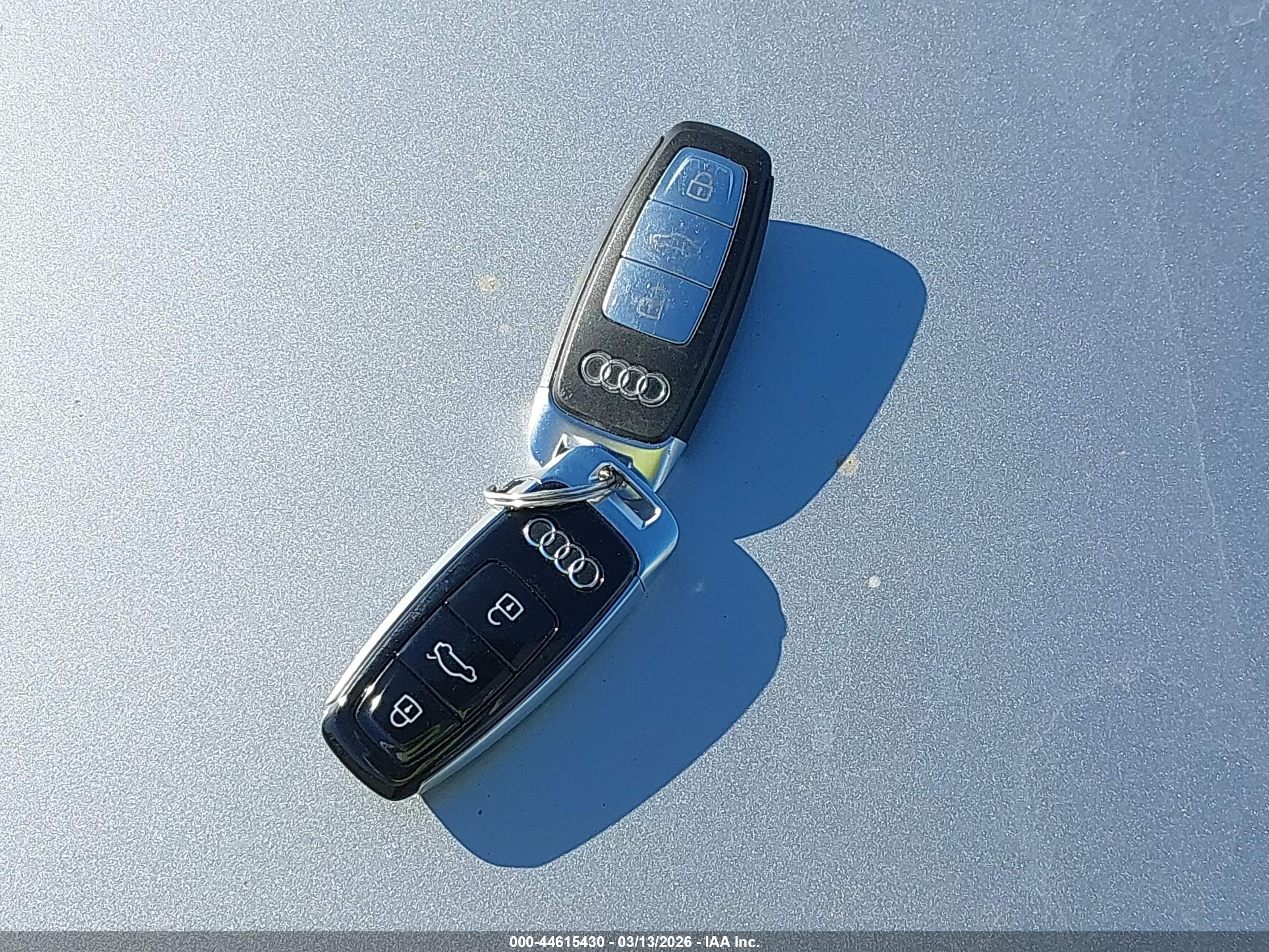 AUDI A6 image 11