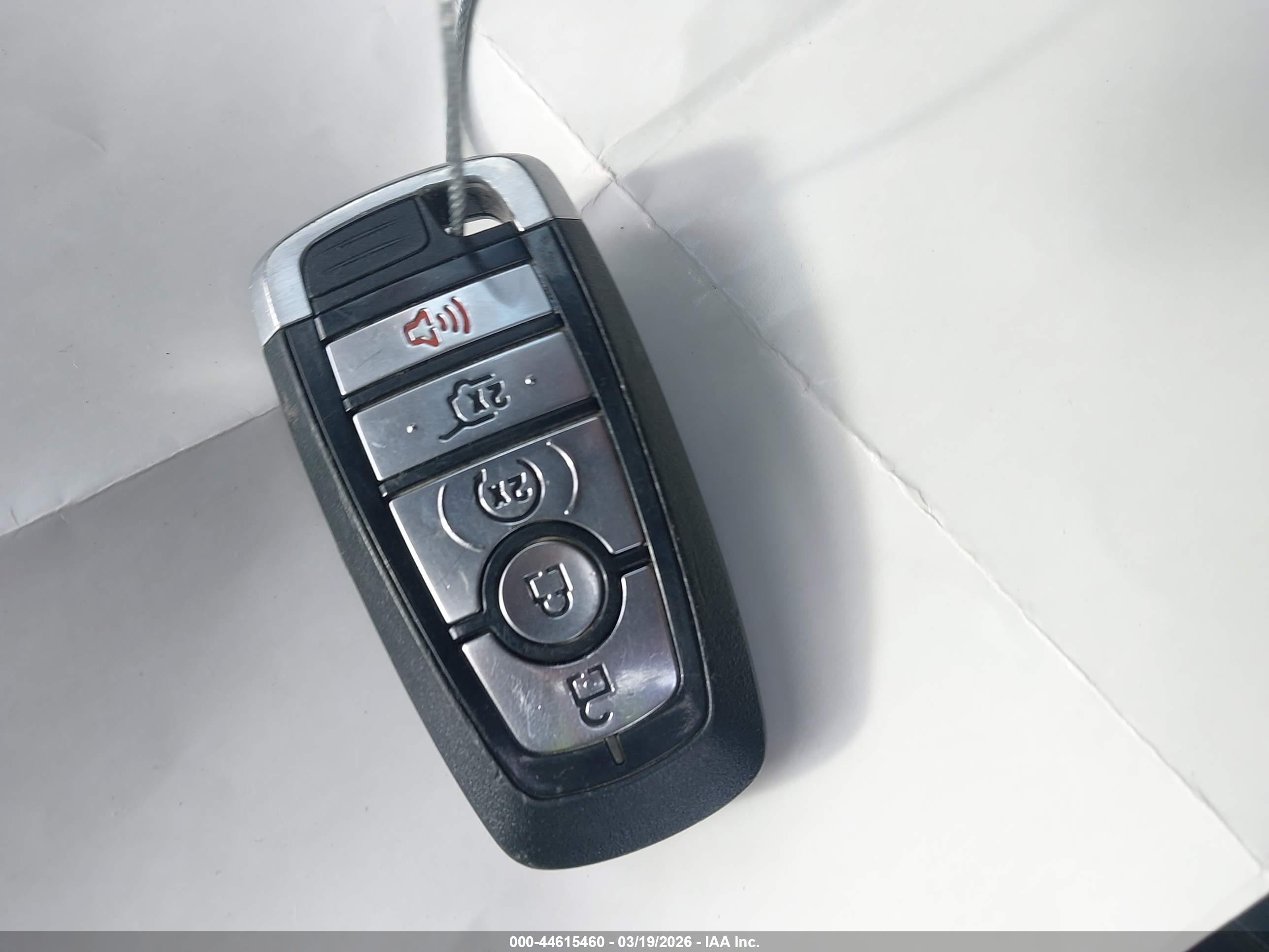 FORD EXPLORER image 11