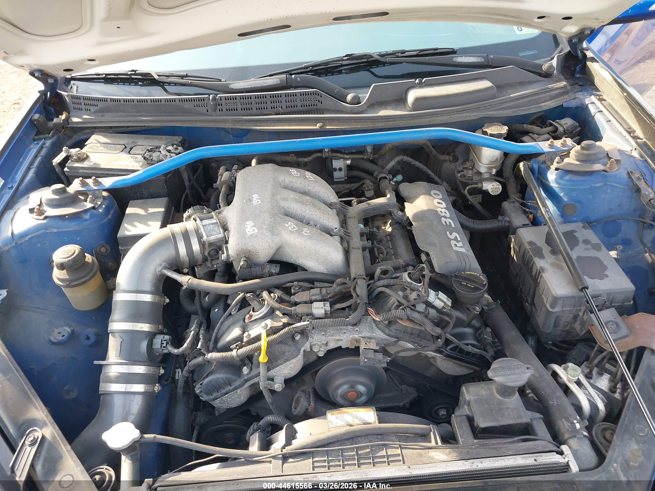 HYUNDAI GENESIS image 10