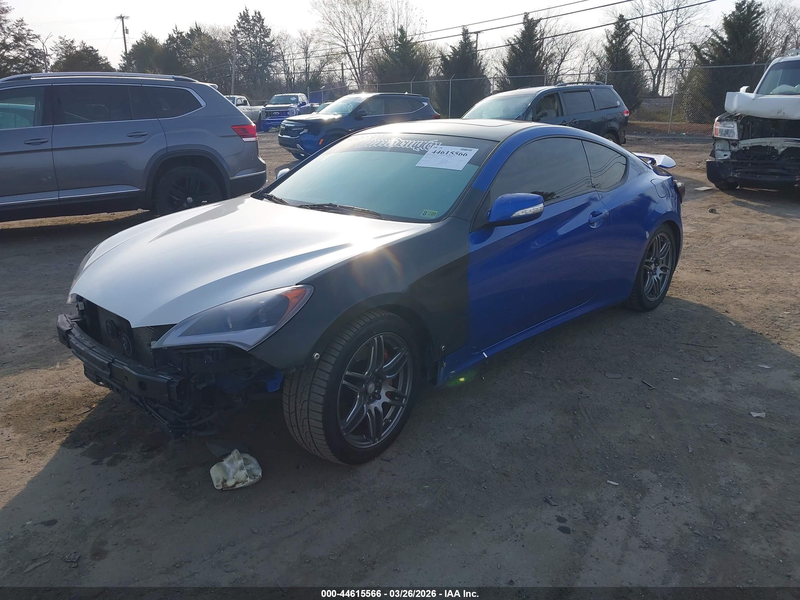 HYUNDAI GENESIS image 2