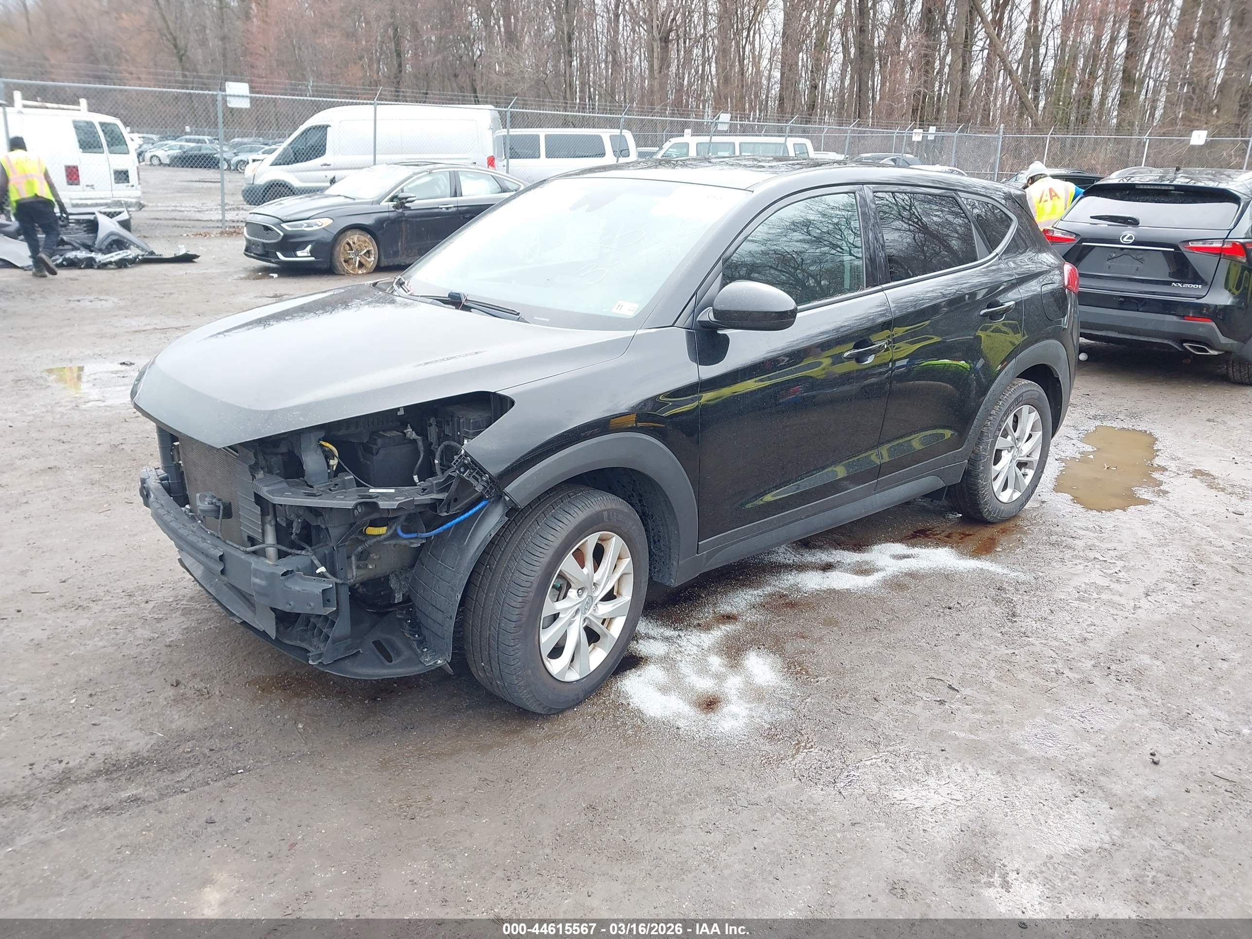HYUNDAI TUCSON image 2