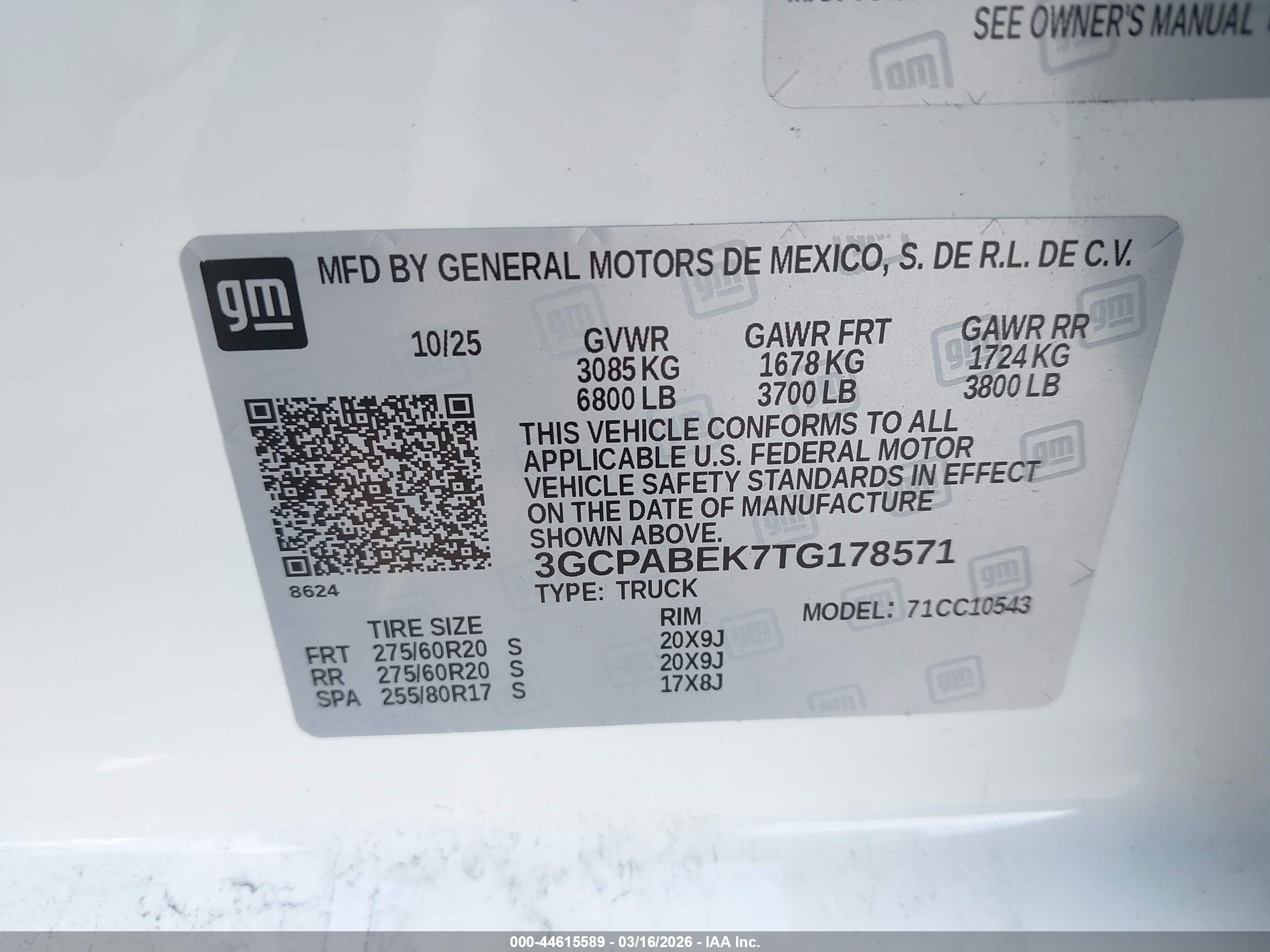 CHEVROLET SILVERADO image 9