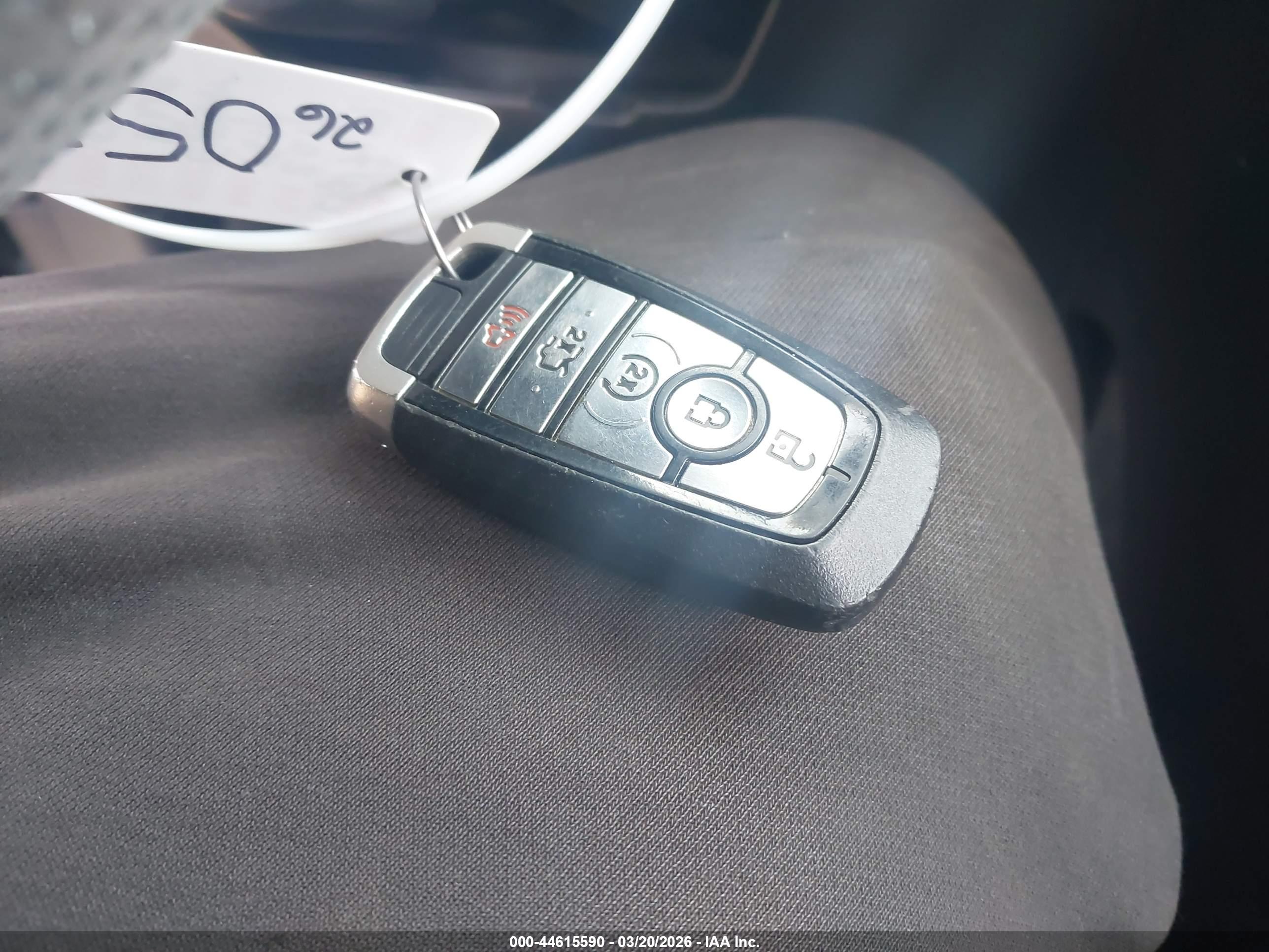 FORD EXPLORER image 11