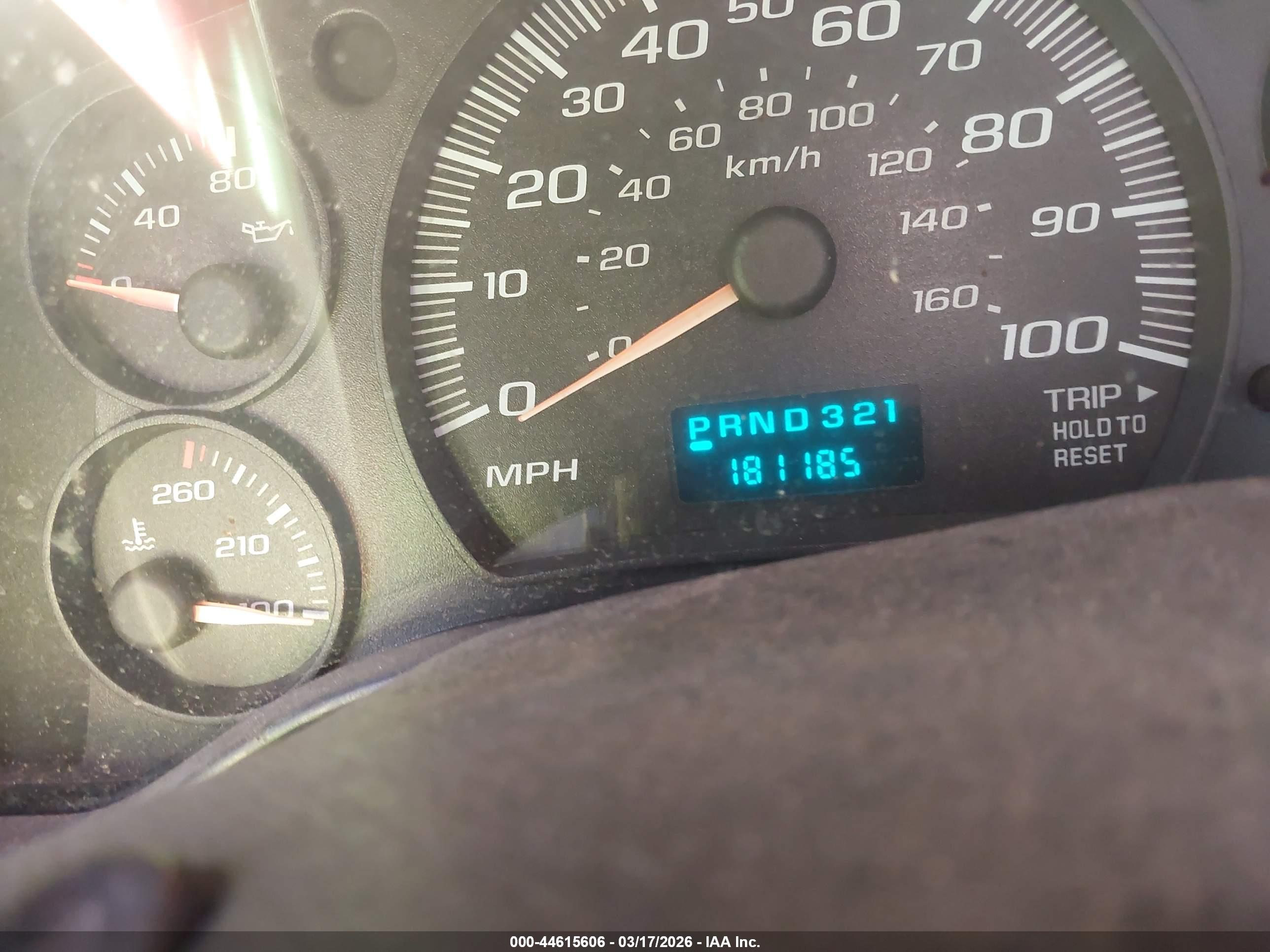 GMC SAVANA image 6