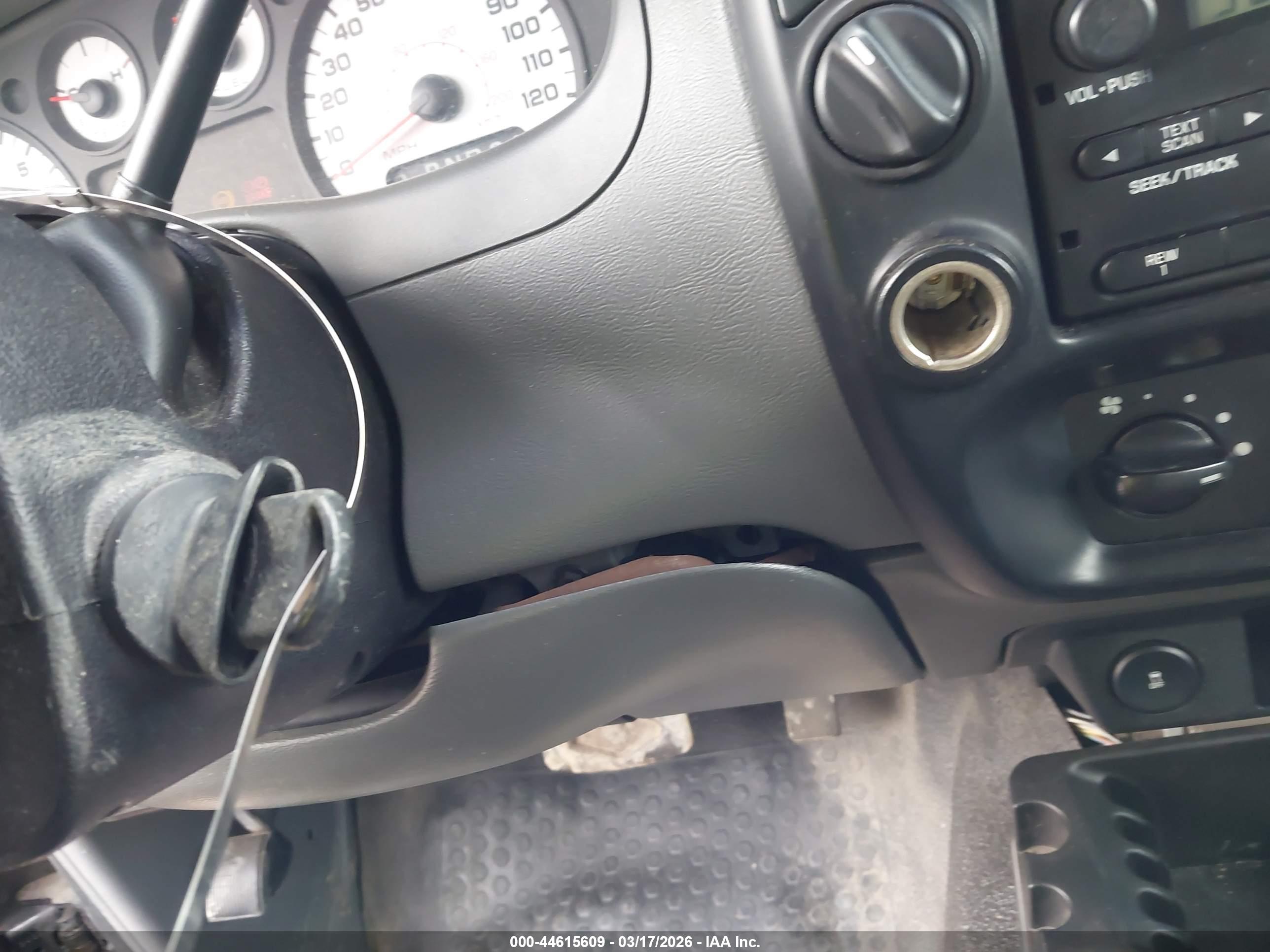 FORD RANGER image 11