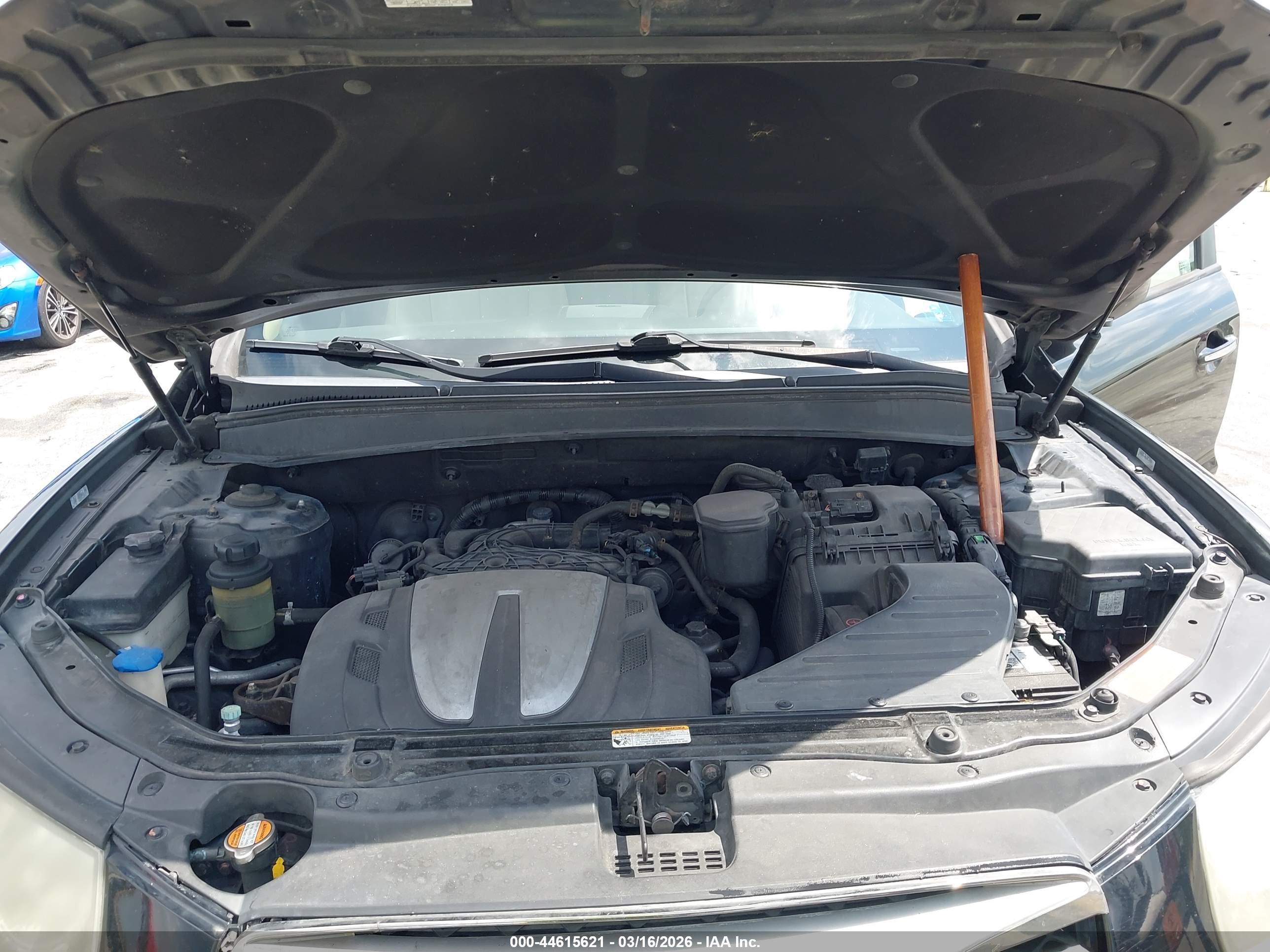 HYUNDAI SANTA image 10