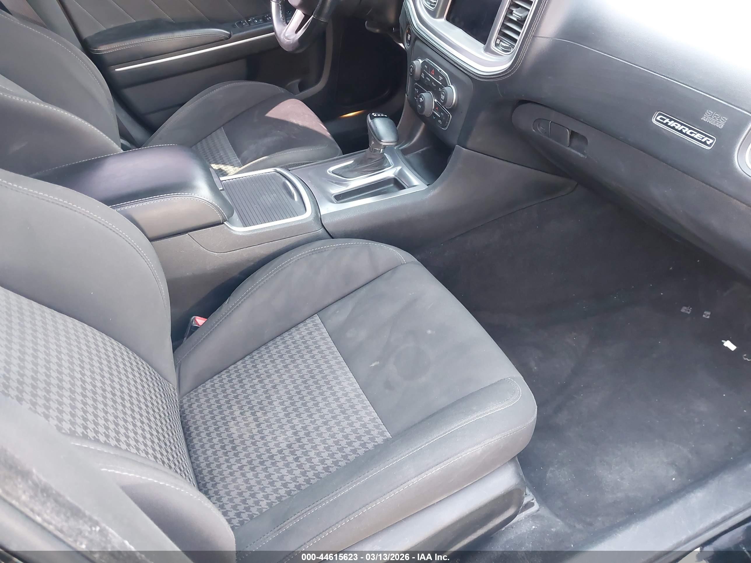 DODGE CHARGER image 5