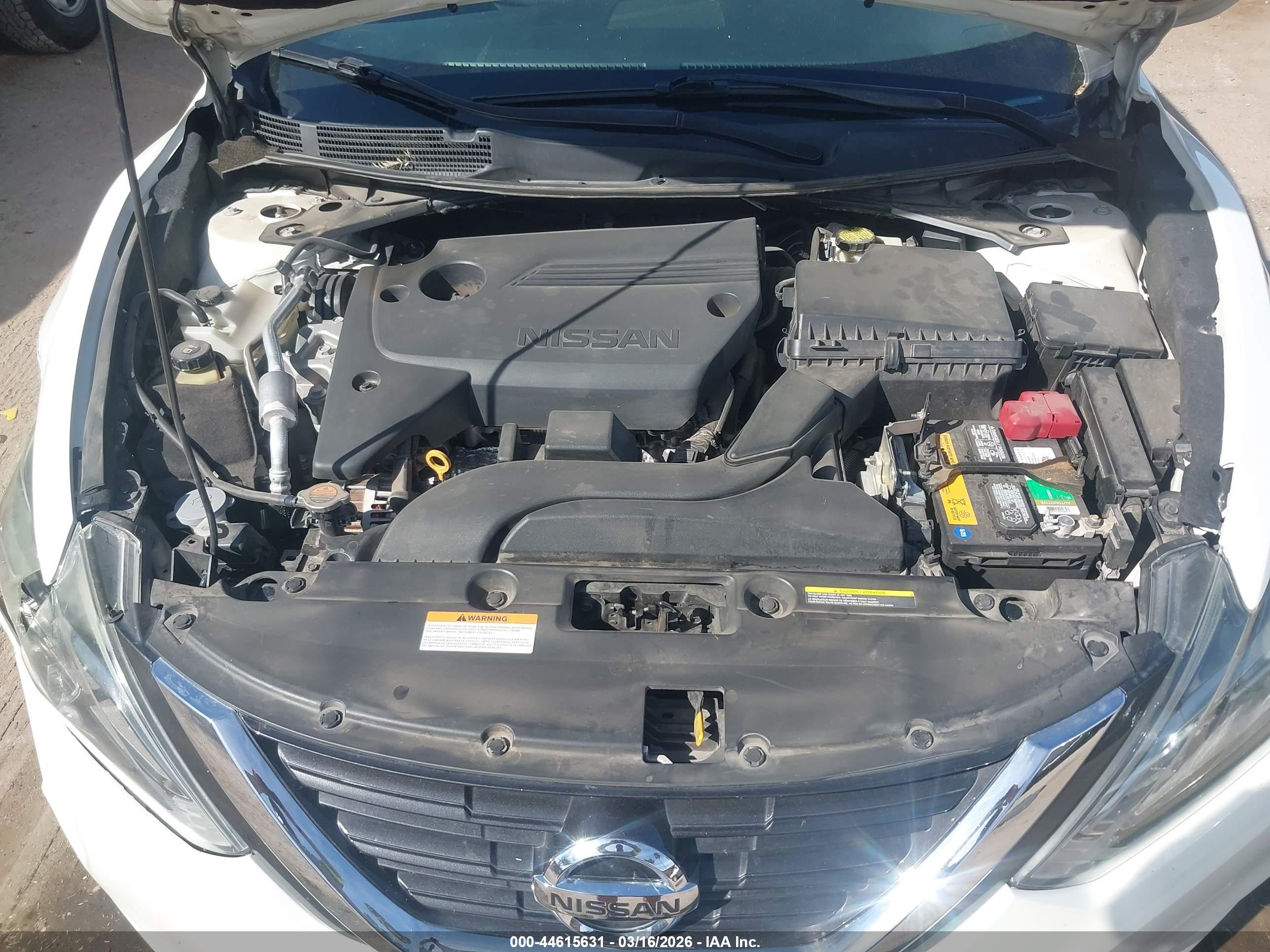NISSAN ALTIMA image 10