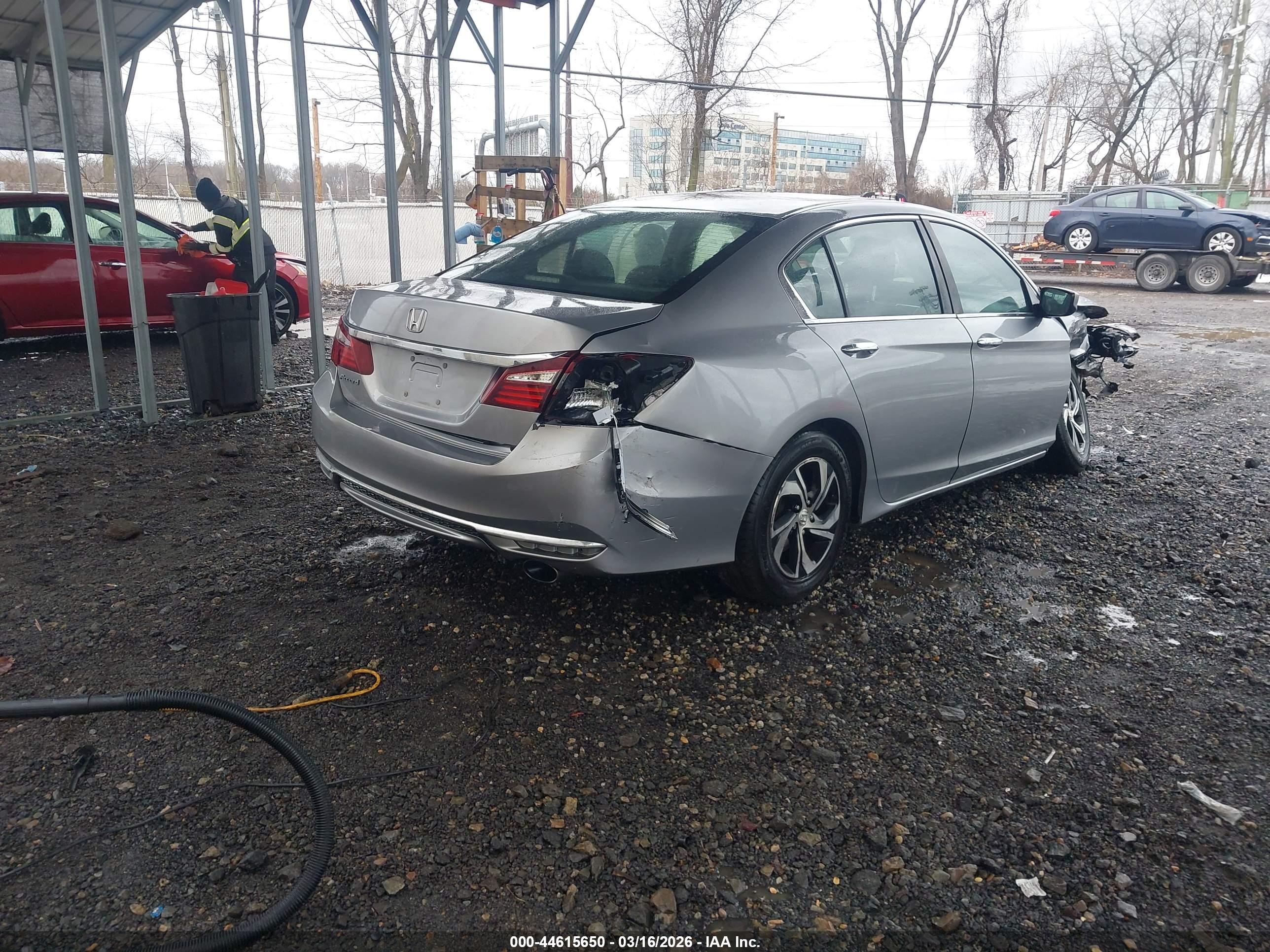 HONDA ACCORD image 4