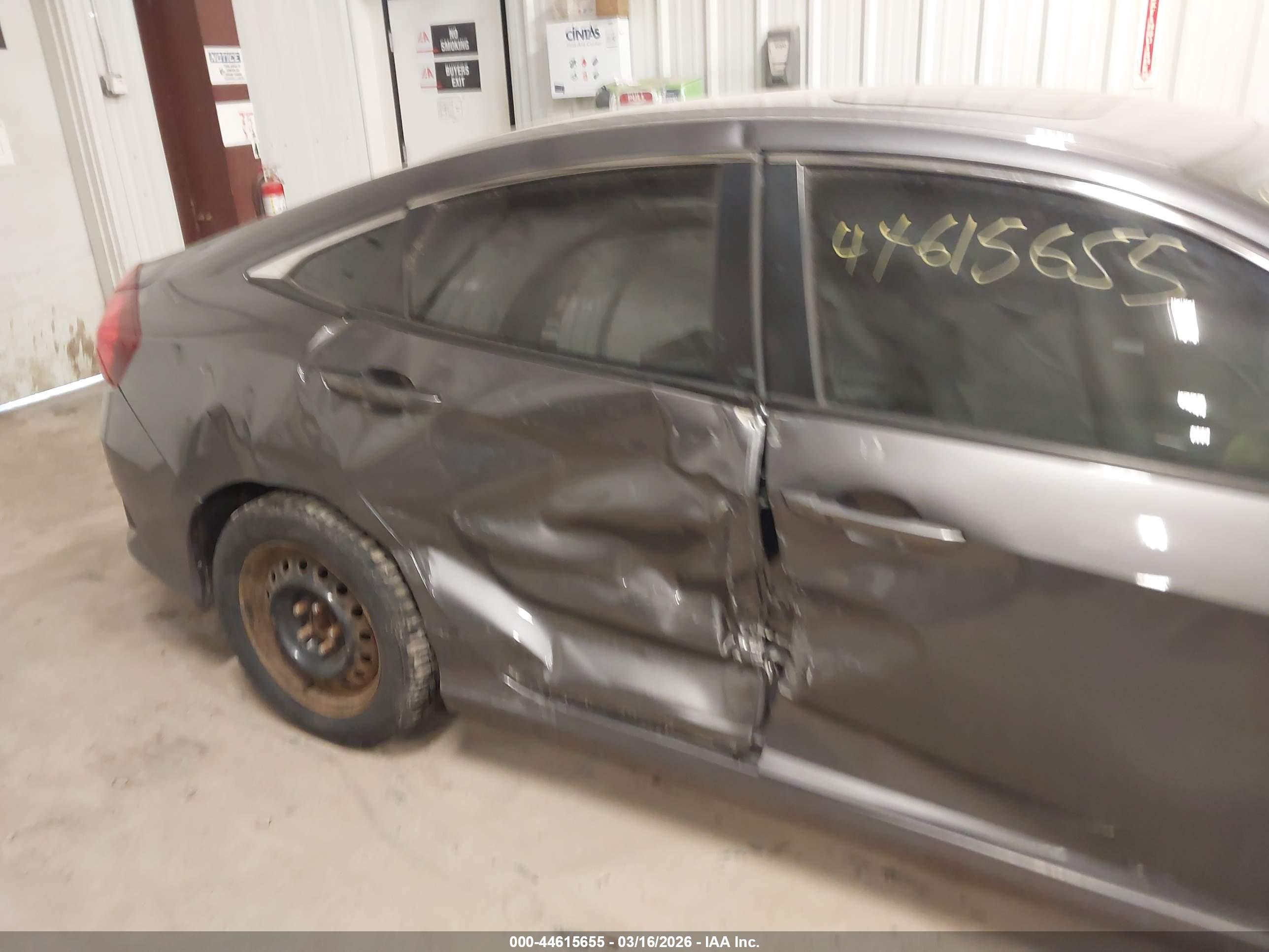 HONDA CIVIC image 6