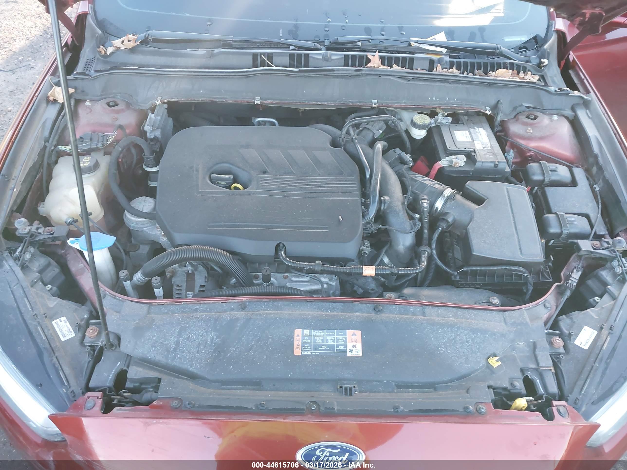 FORD FUSION image 10