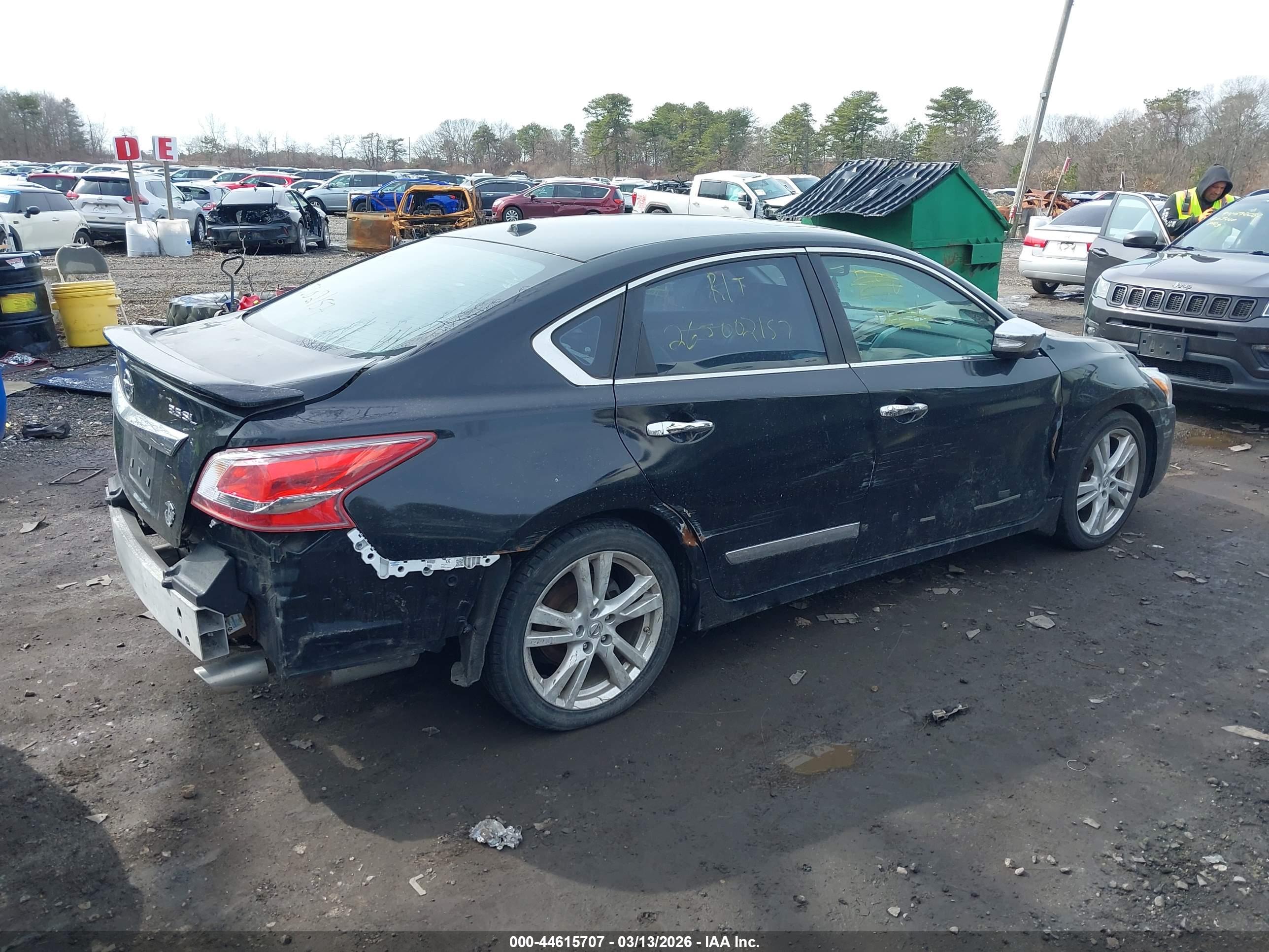 NISSAN ALTIMA image 4