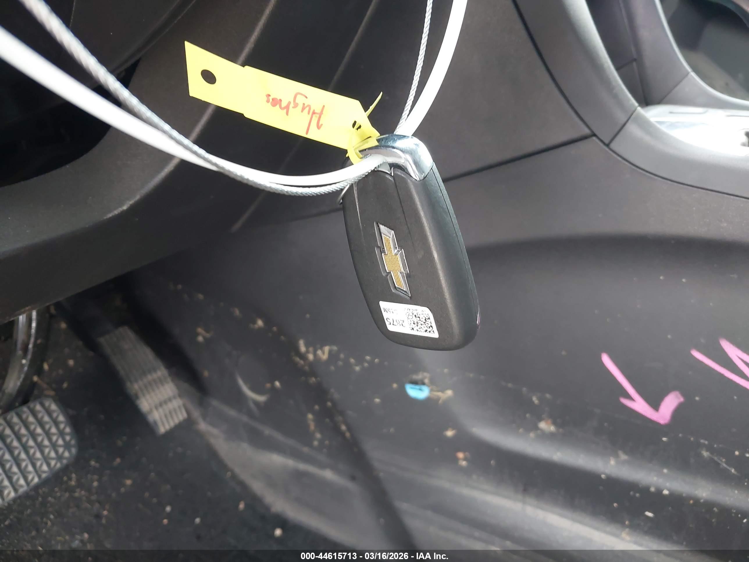 CHEVROLET EQUINOX image 11