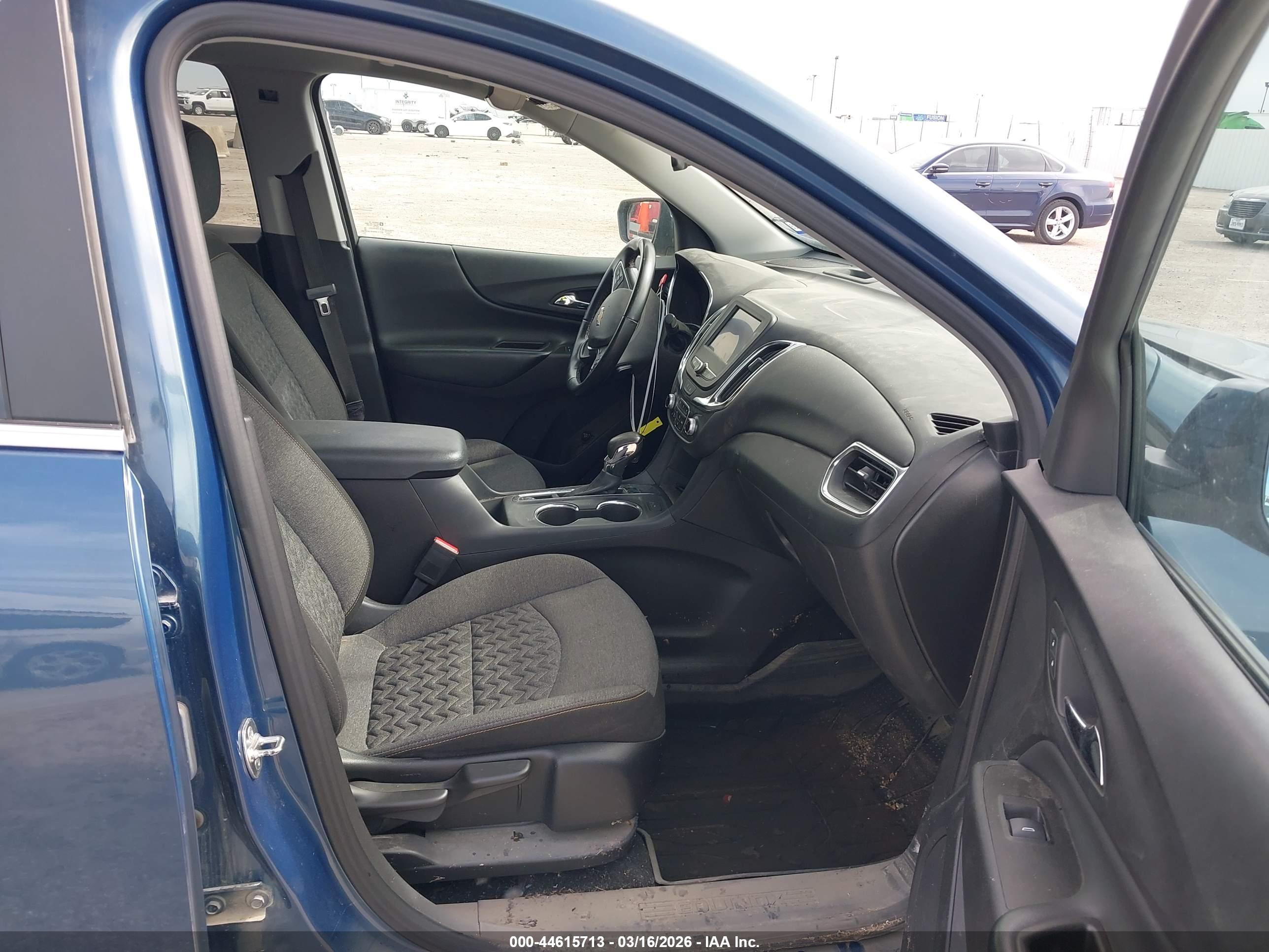 CHEVROLET EQUINOX image 5