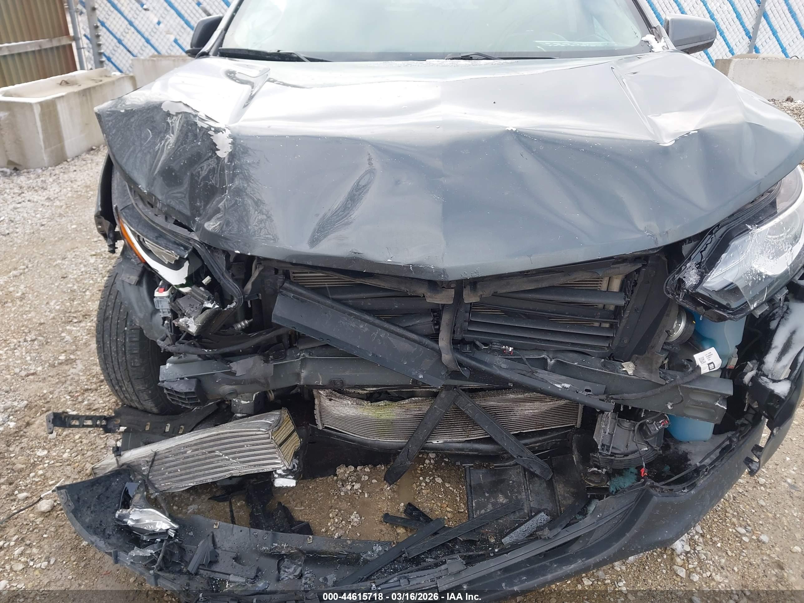 CHEVROLET EQUINOX image 6