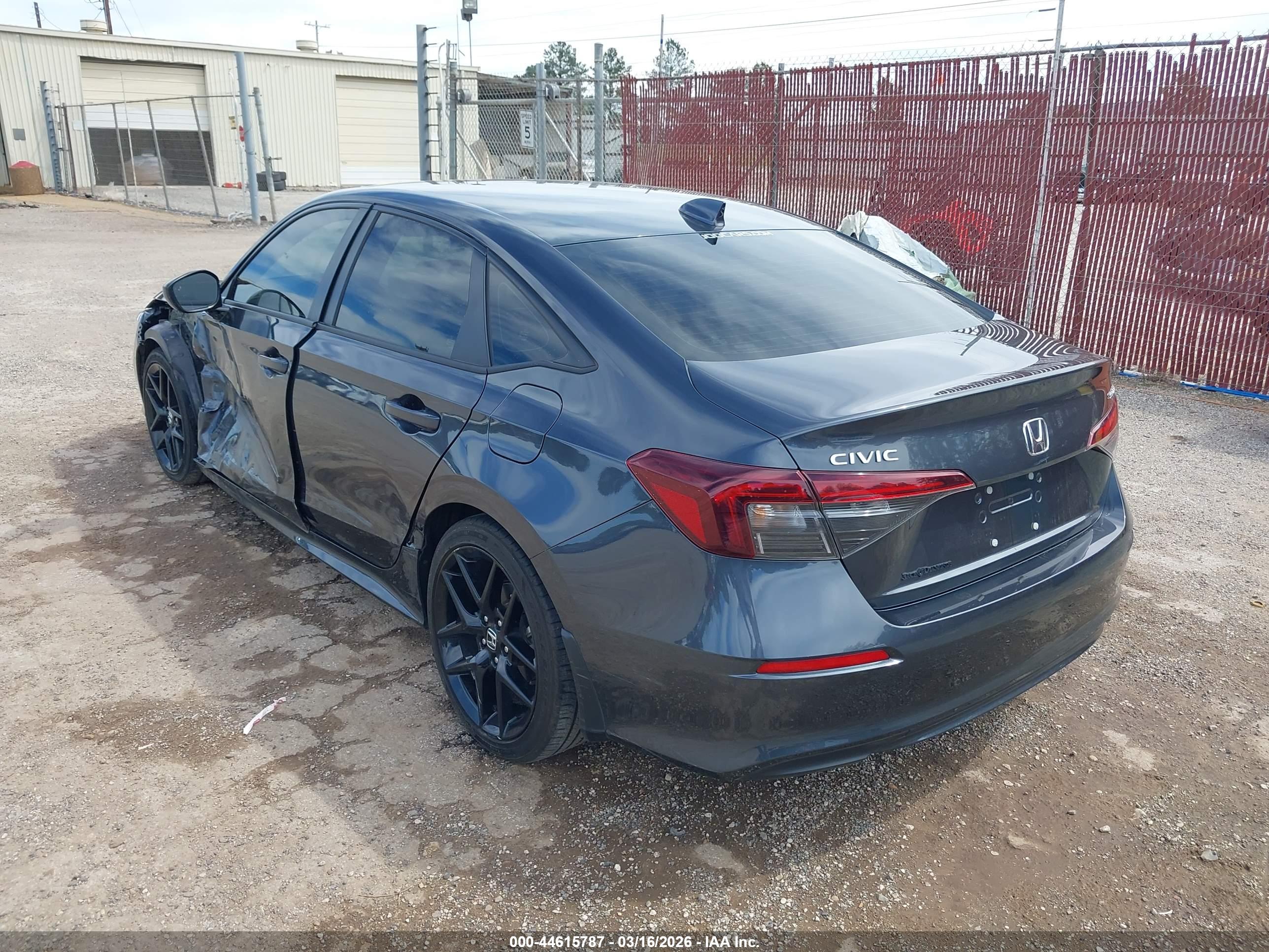 HONDA CIVIC image 3