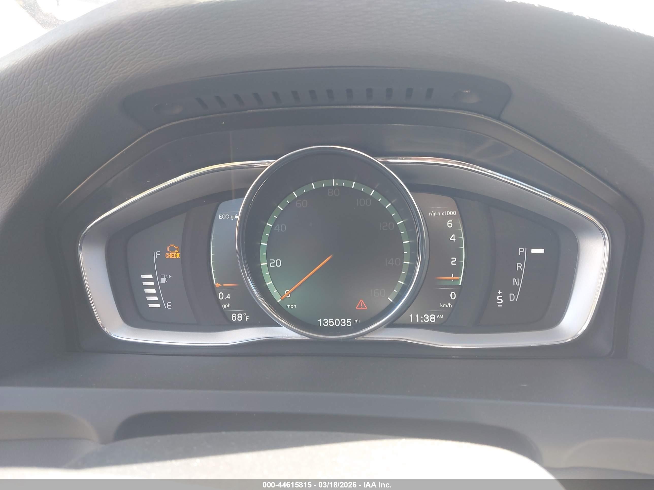 VOLVO S60 image 7